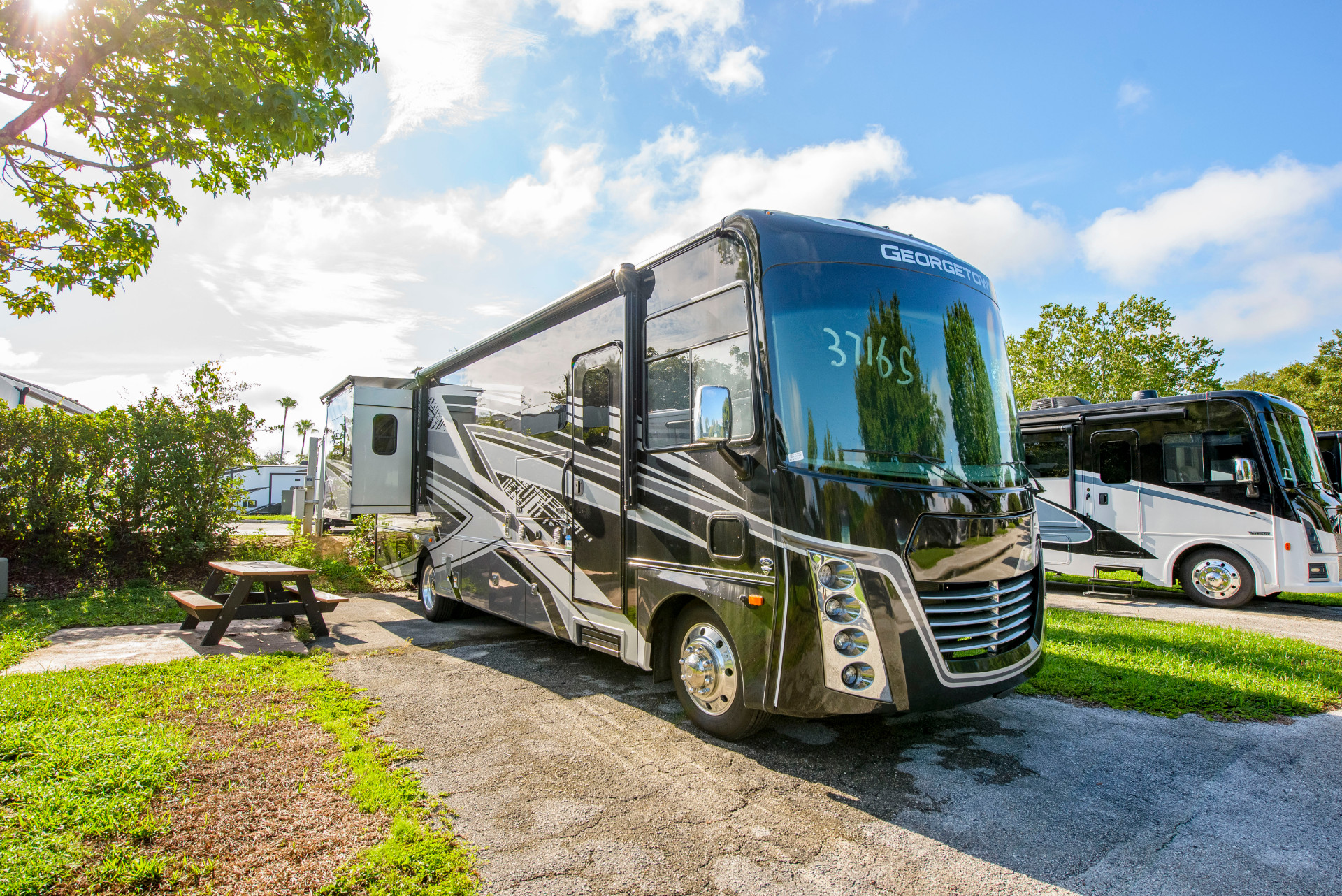 2025 Forest River Georgetown 7 Series GT7