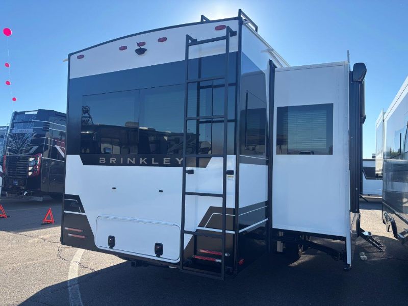 2026 Brinkley RV Model Z 3100 - Image 4