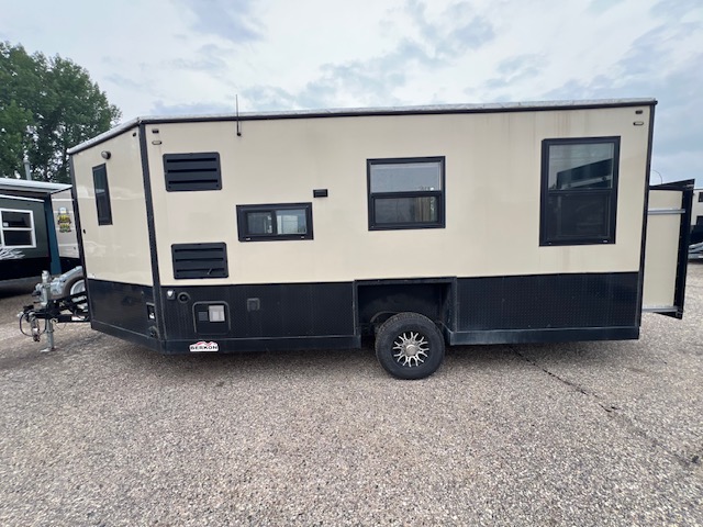 2022 ICE CASTLE RV SPIRIT 8X22 - Image 5