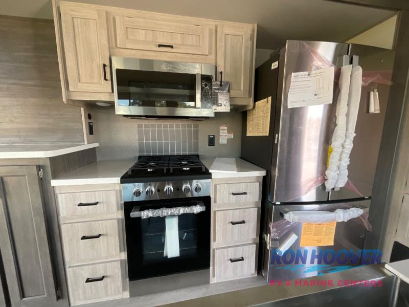 2026 COACHMEN 43CONDO - Image 7