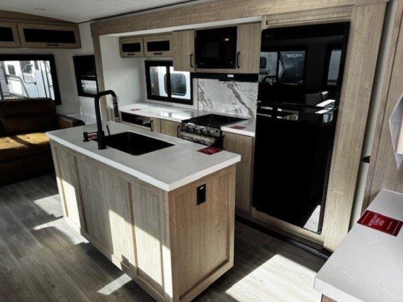 2026 Grand Design Imagine 2970RL - Image 8