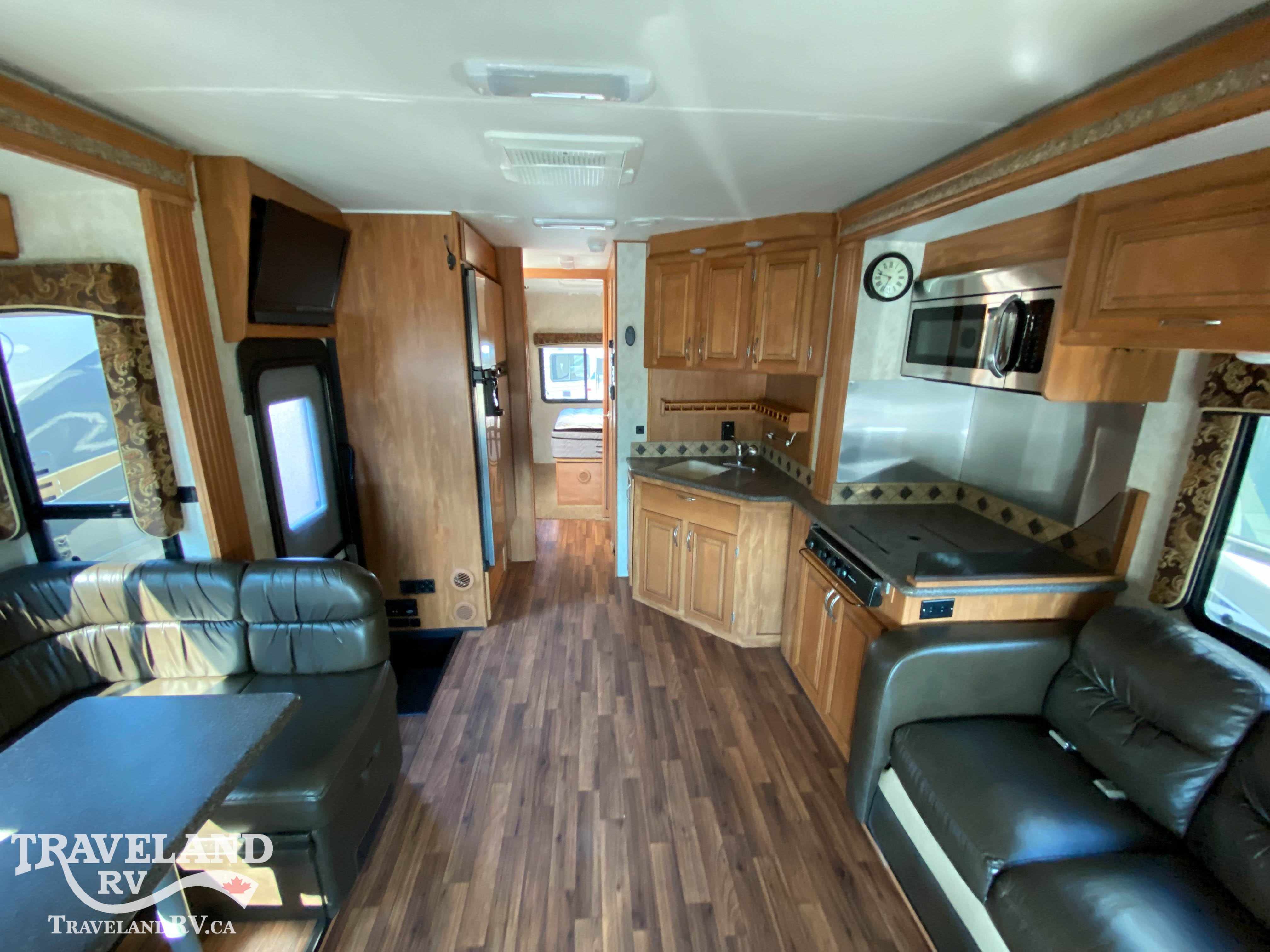 2014 NEXUS GHOST 34G - Image 2