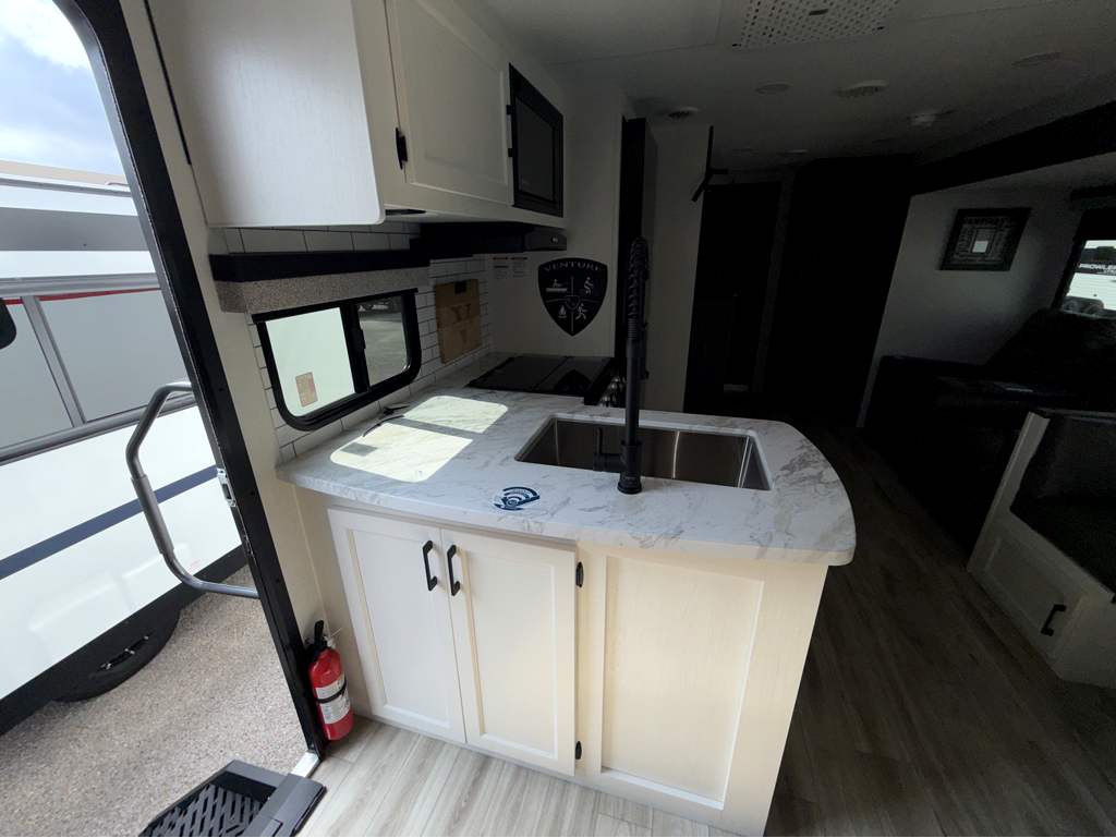 2026 VENTURE RV STRATUS 291VQB - Image 30