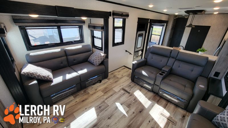 2022 KZ RV Durango Gold G387FLF - Image 21