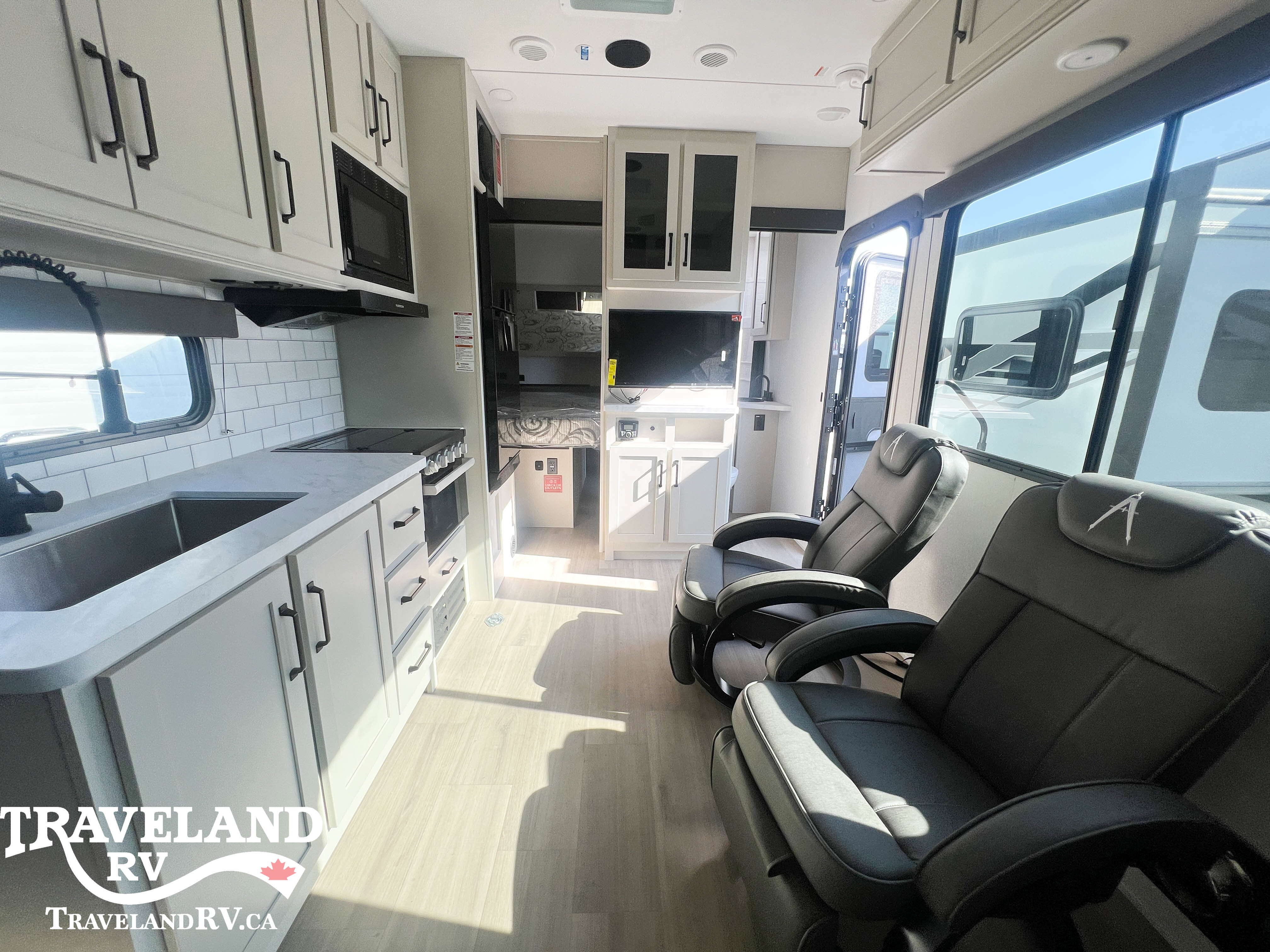 2026 Grand Design Momentum G-Class 21G - Image 11