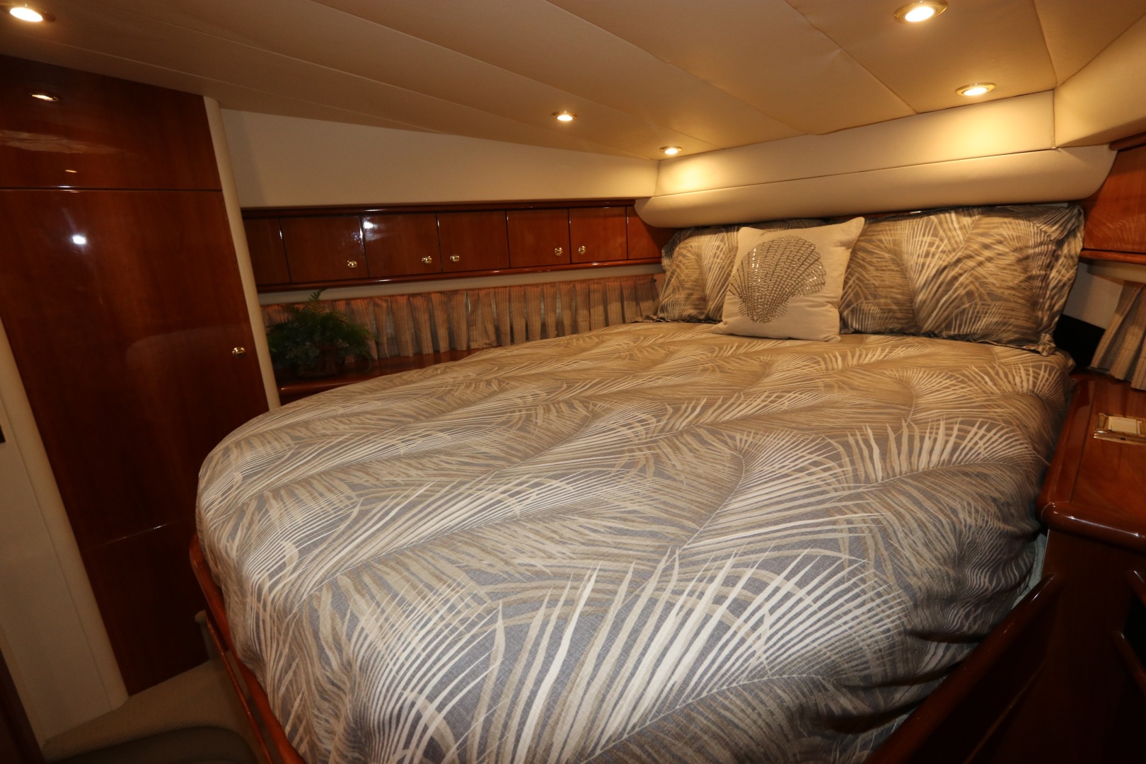 2005 Neptunus 56 Express - Image 41