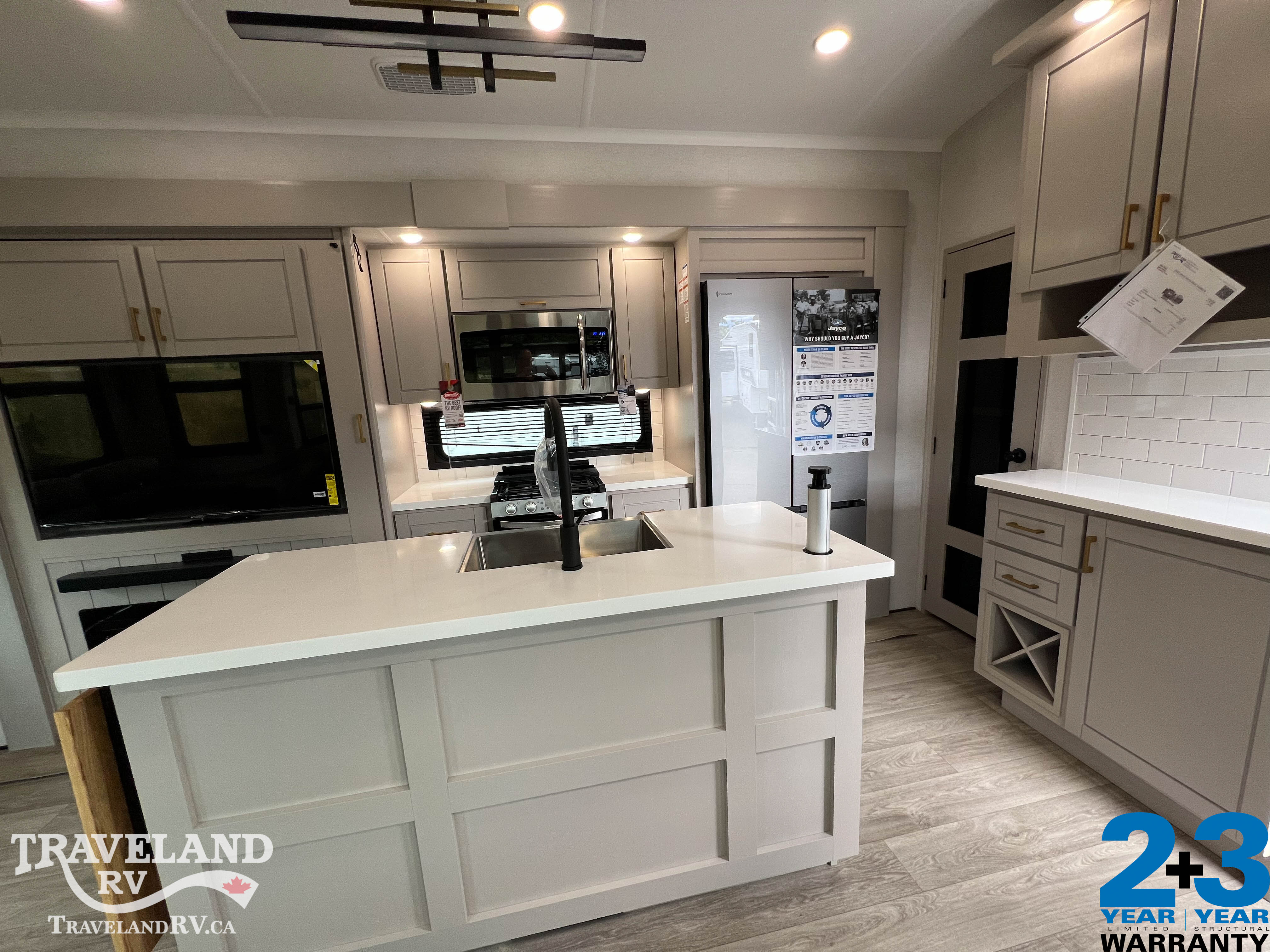 2027 Jayco North Point 310RLTS - Image 12