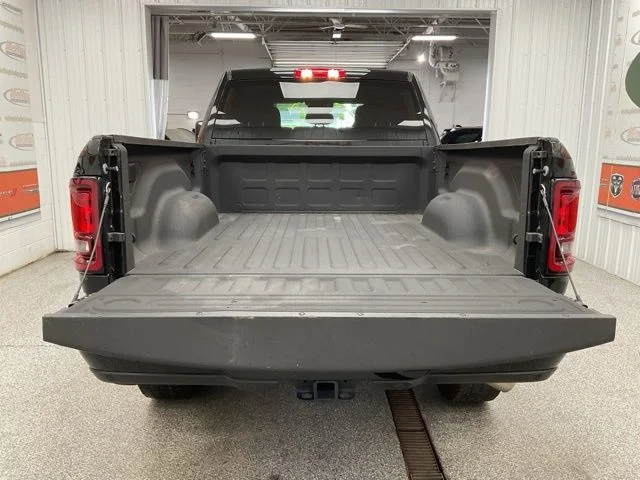 2025 Ram 2500 Big Horn 4x4 Crew Cab 6'4" Box - Image 6