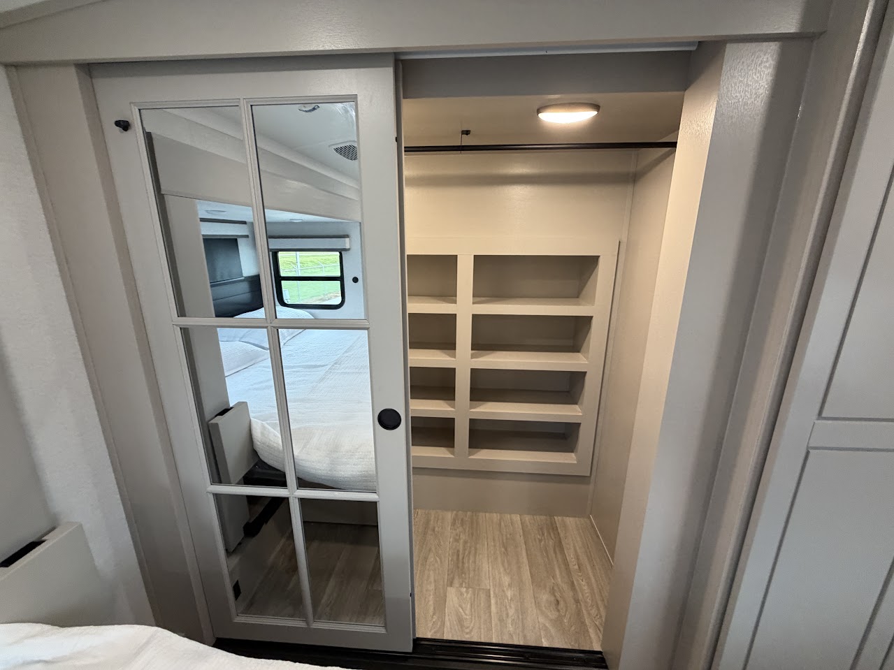 2027 JAYCO NORTH POINT 375TBDB - Image 64