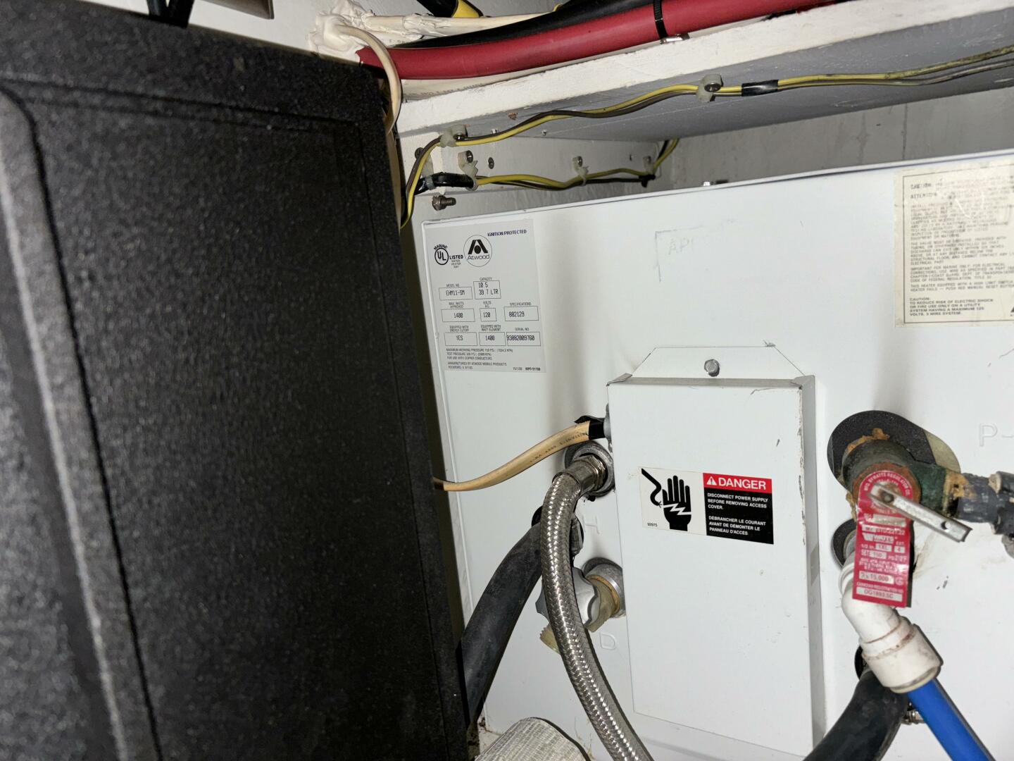 2000 Bayliner 3788 Command Bridge - Image 37