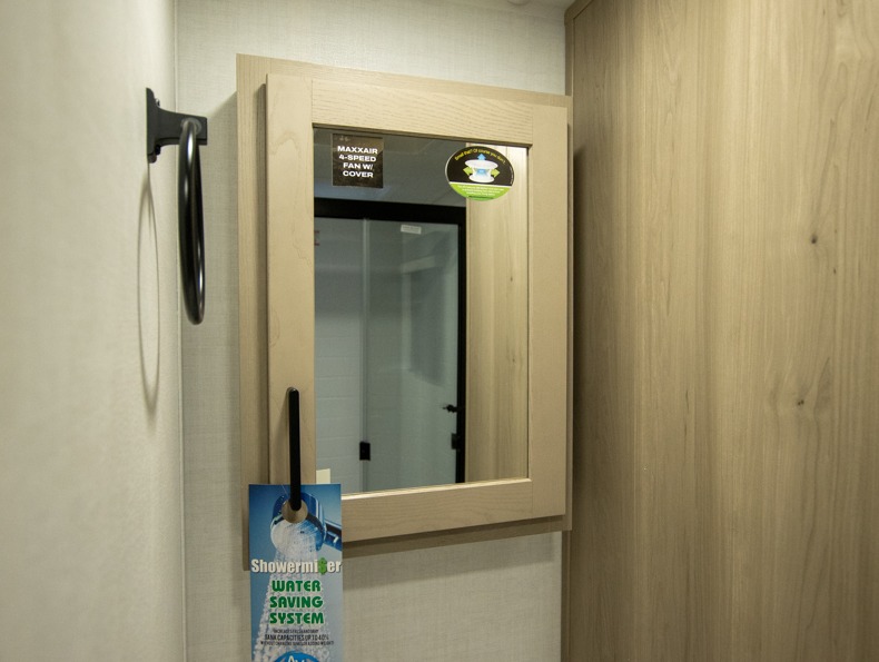 2026 Forest River Rockwood Mini Lite 2523MBR - Image 22
