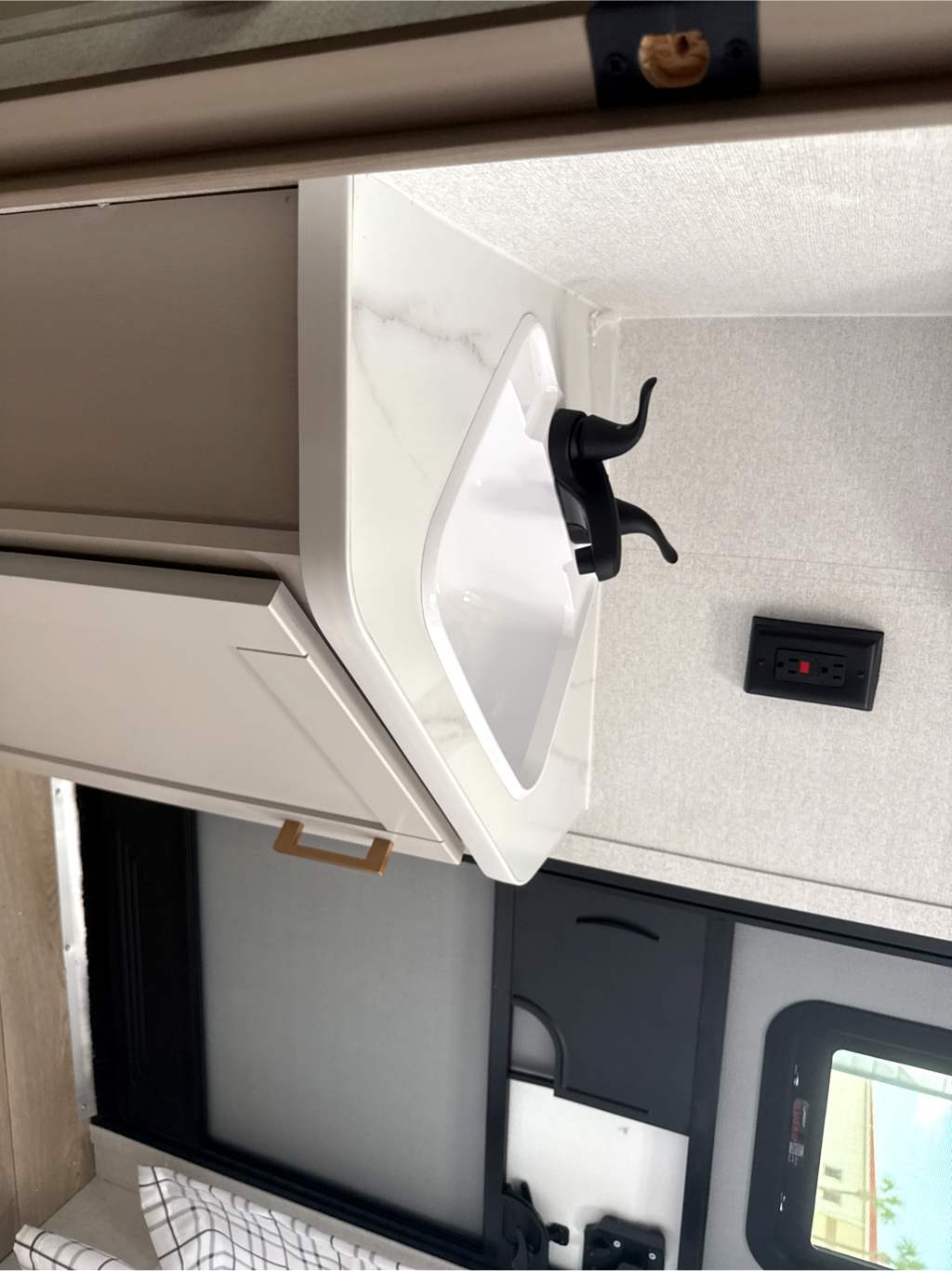 2027 JAYCO JAY FLIGHT 280BHS - Image 30