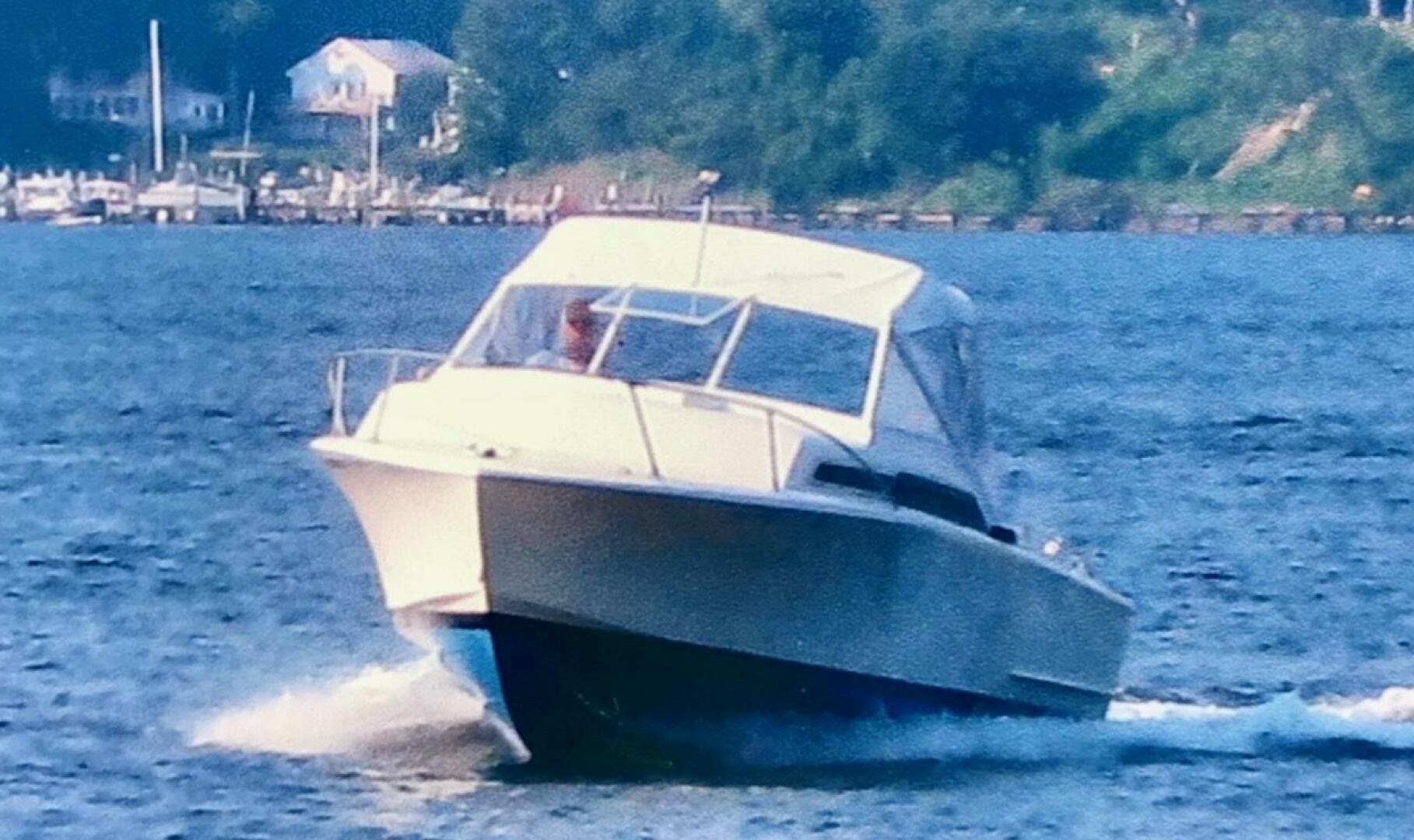2013 CHRIS-CRAFT Lancer Sportsman Base - Image 46