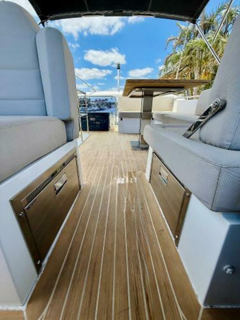 2019 Sealine F430 - Image 18