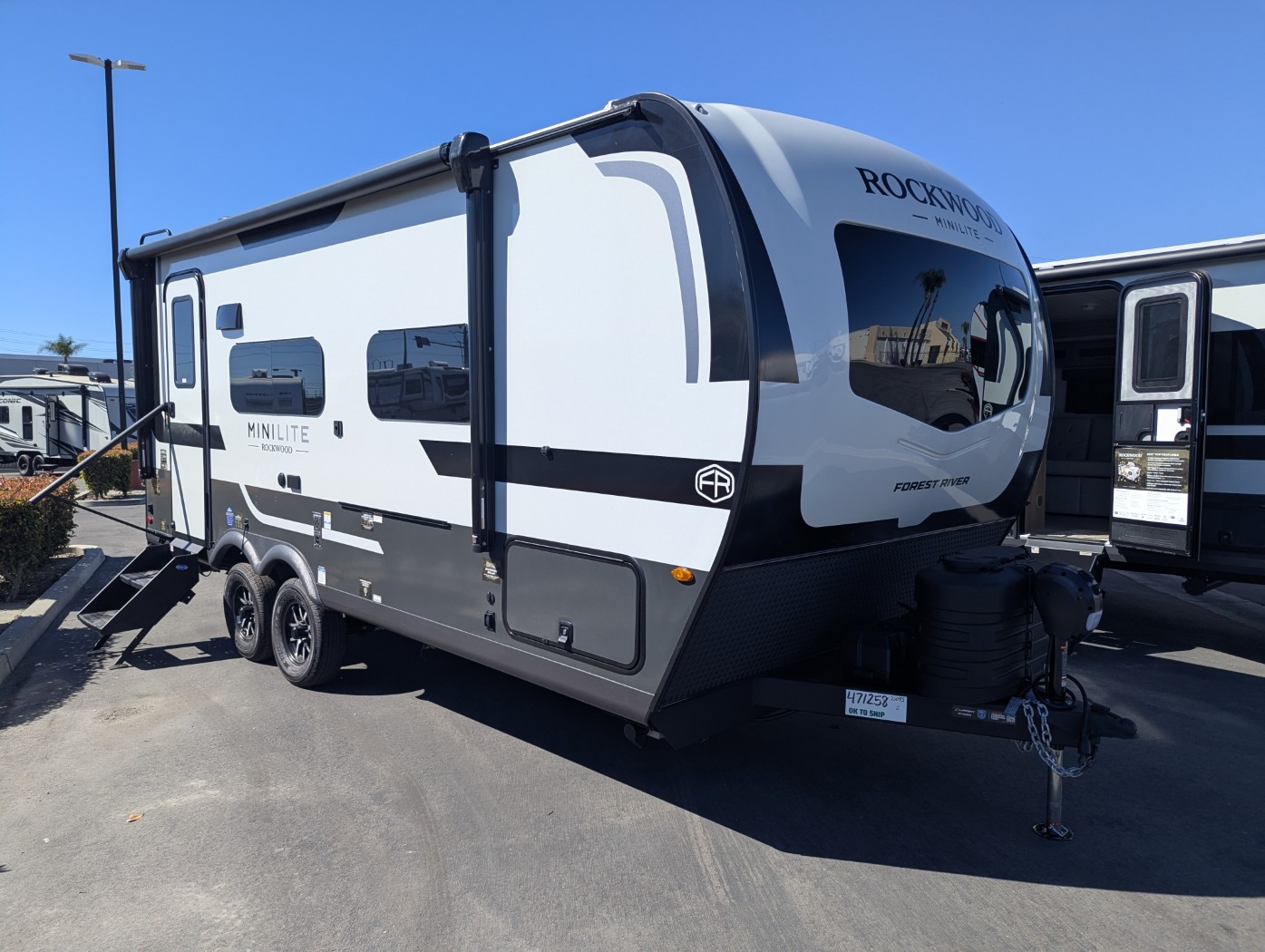 2027 Forest River Rockwood Mini Lite 2109S - Image 1
