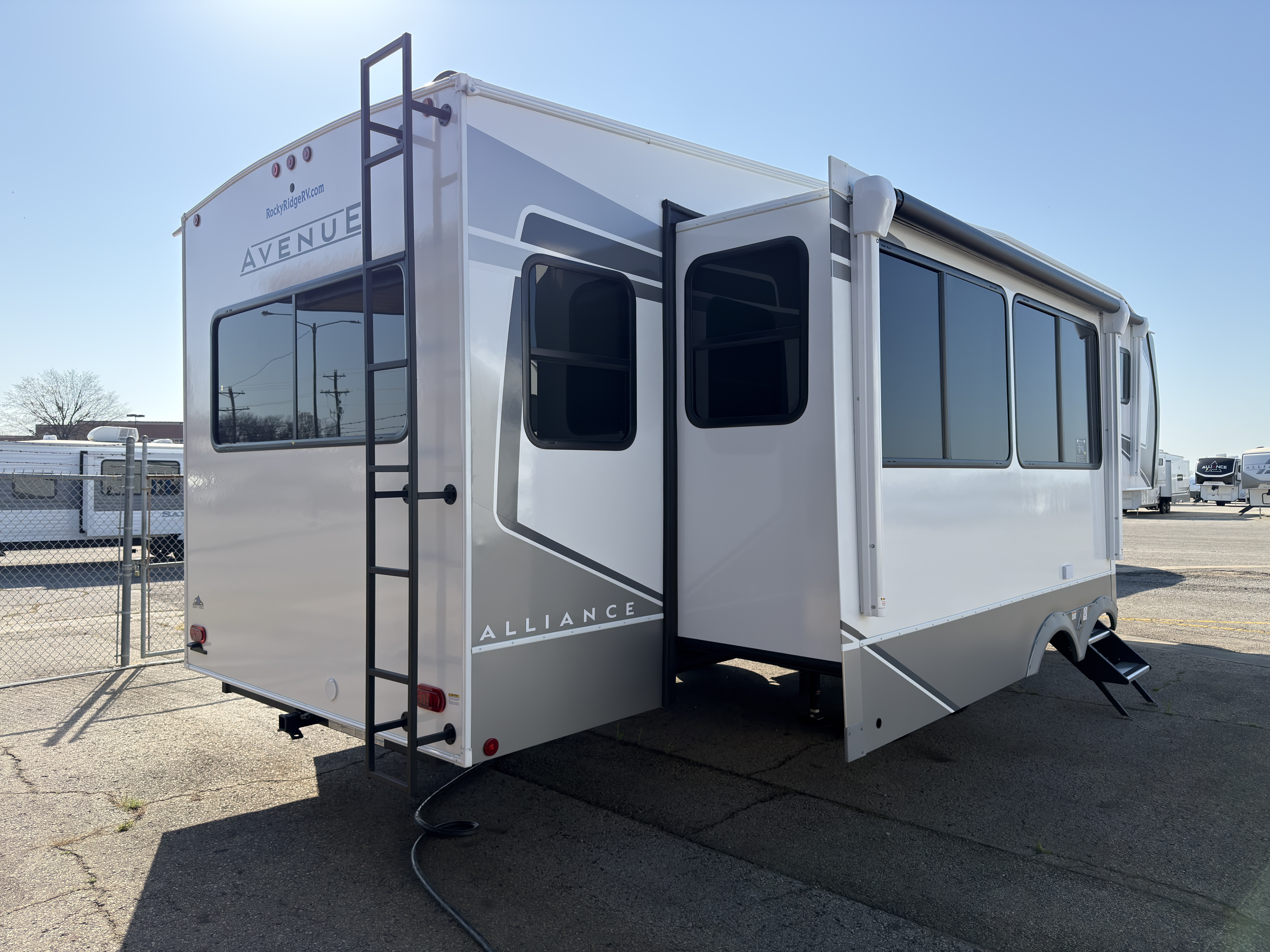 2026 Alliance RV Avenue 29RL - Image 6