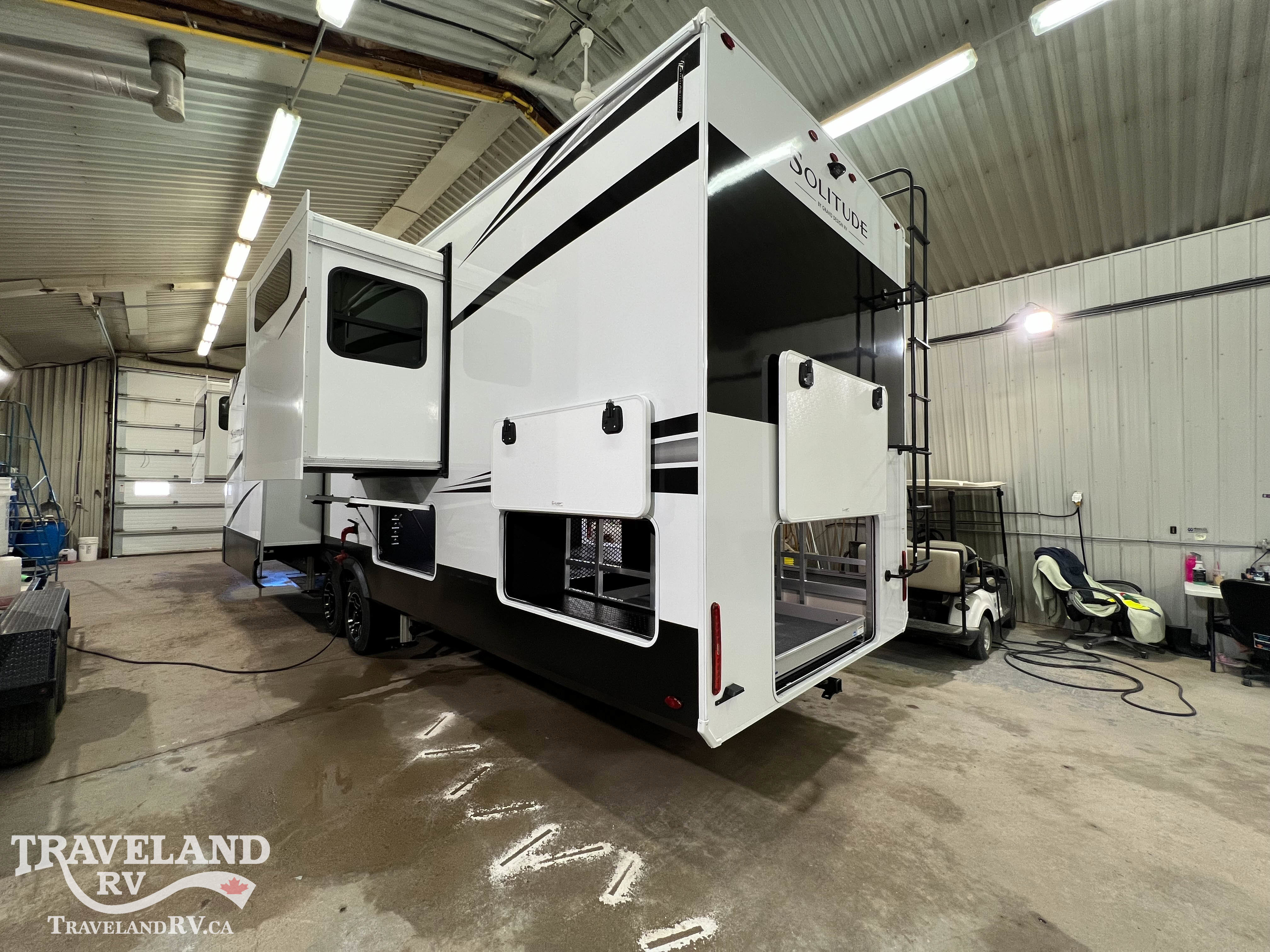 2026 Grand Design Solitude 380FL - Image 9