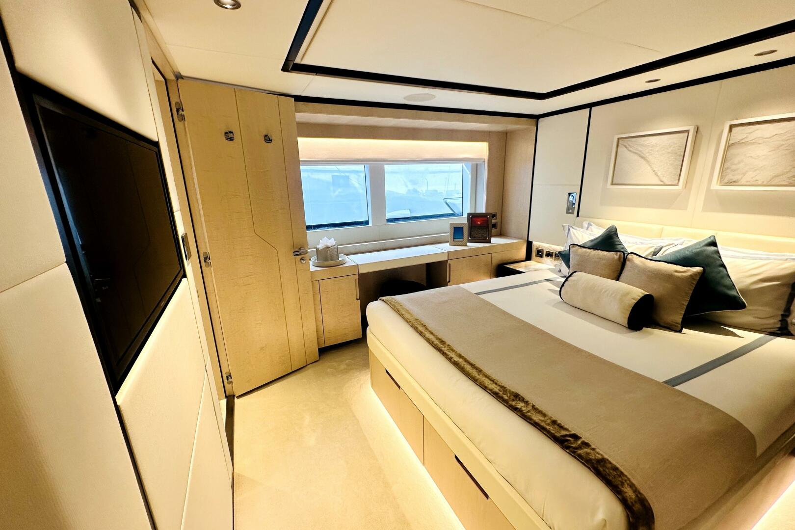 2024 Majesty Yachts 120 - Image 32