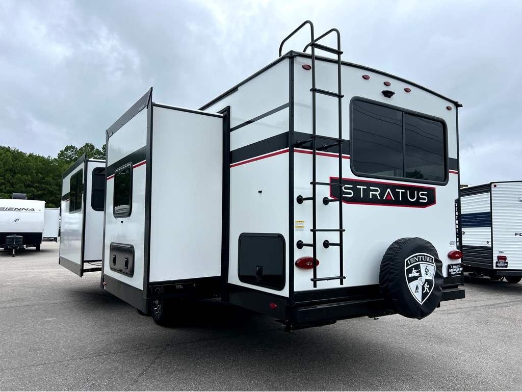 2027 VENTURE RV STRATUS 262VFK - Image 3