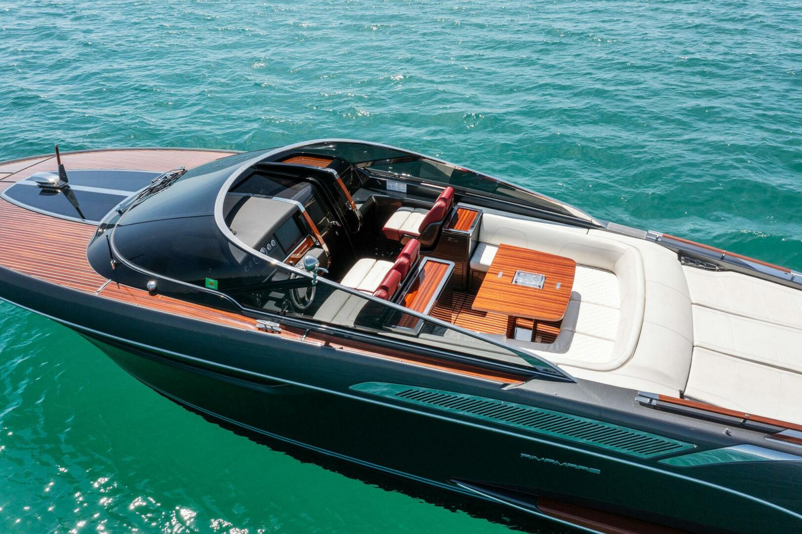 2022 Riva Rivamare - Image 4