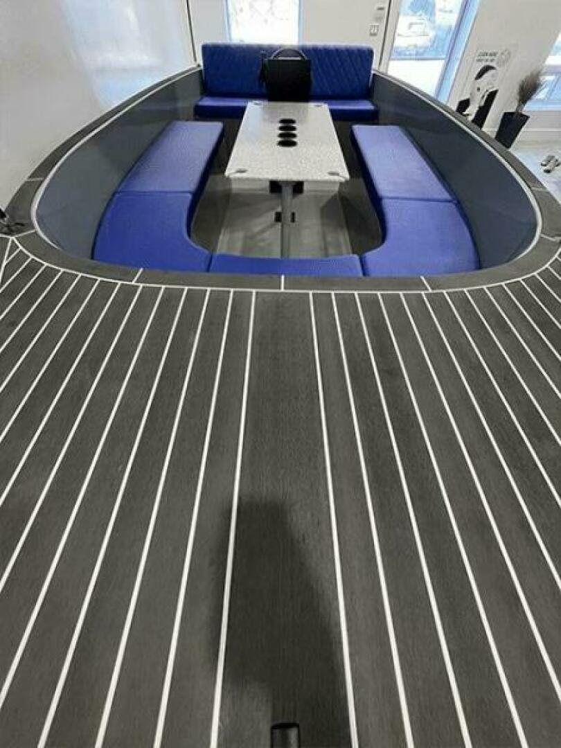 2024 Vision WX Tritoon - Image 130