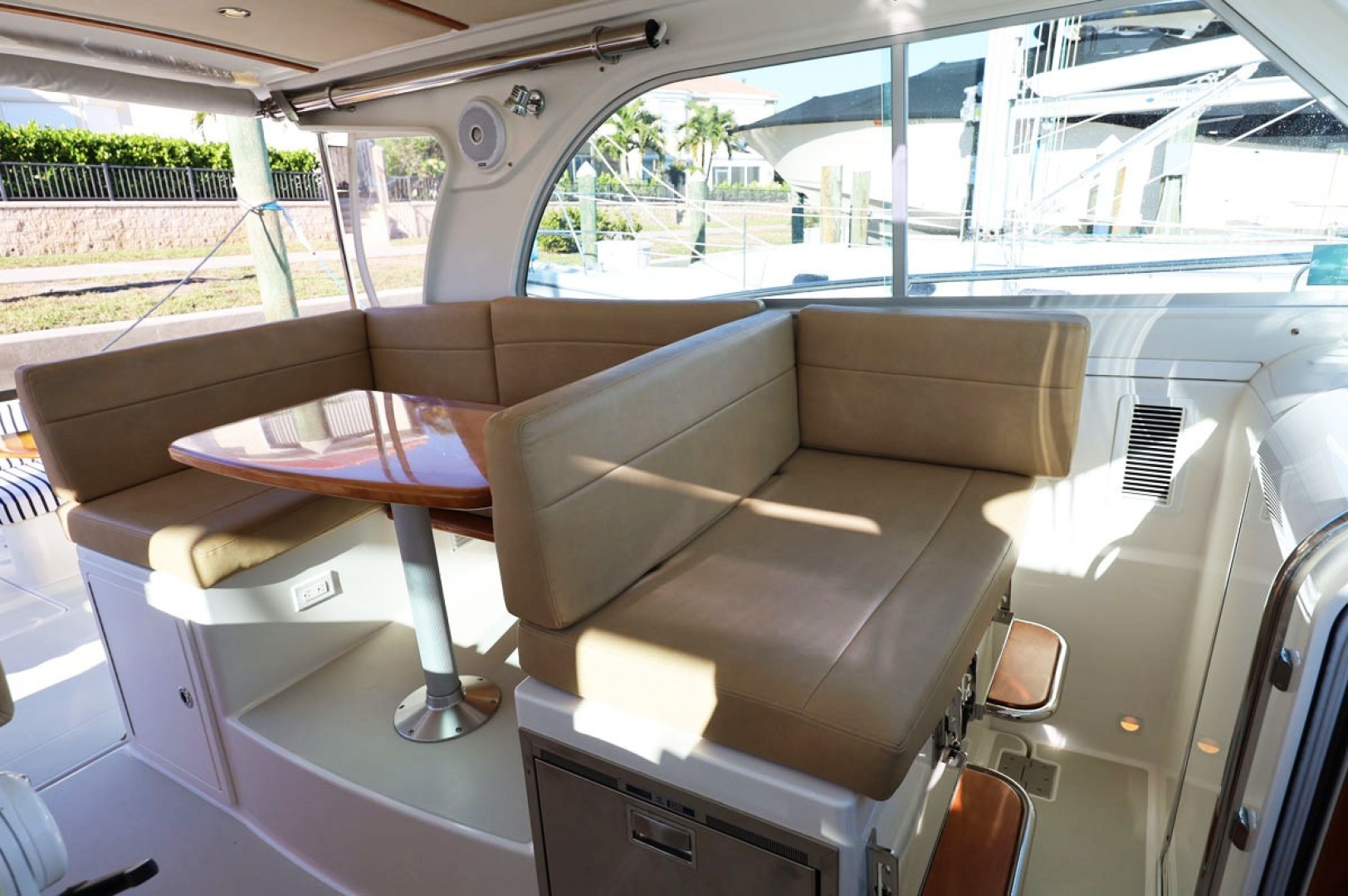 2018 Back Cove 32 Base - Image 21