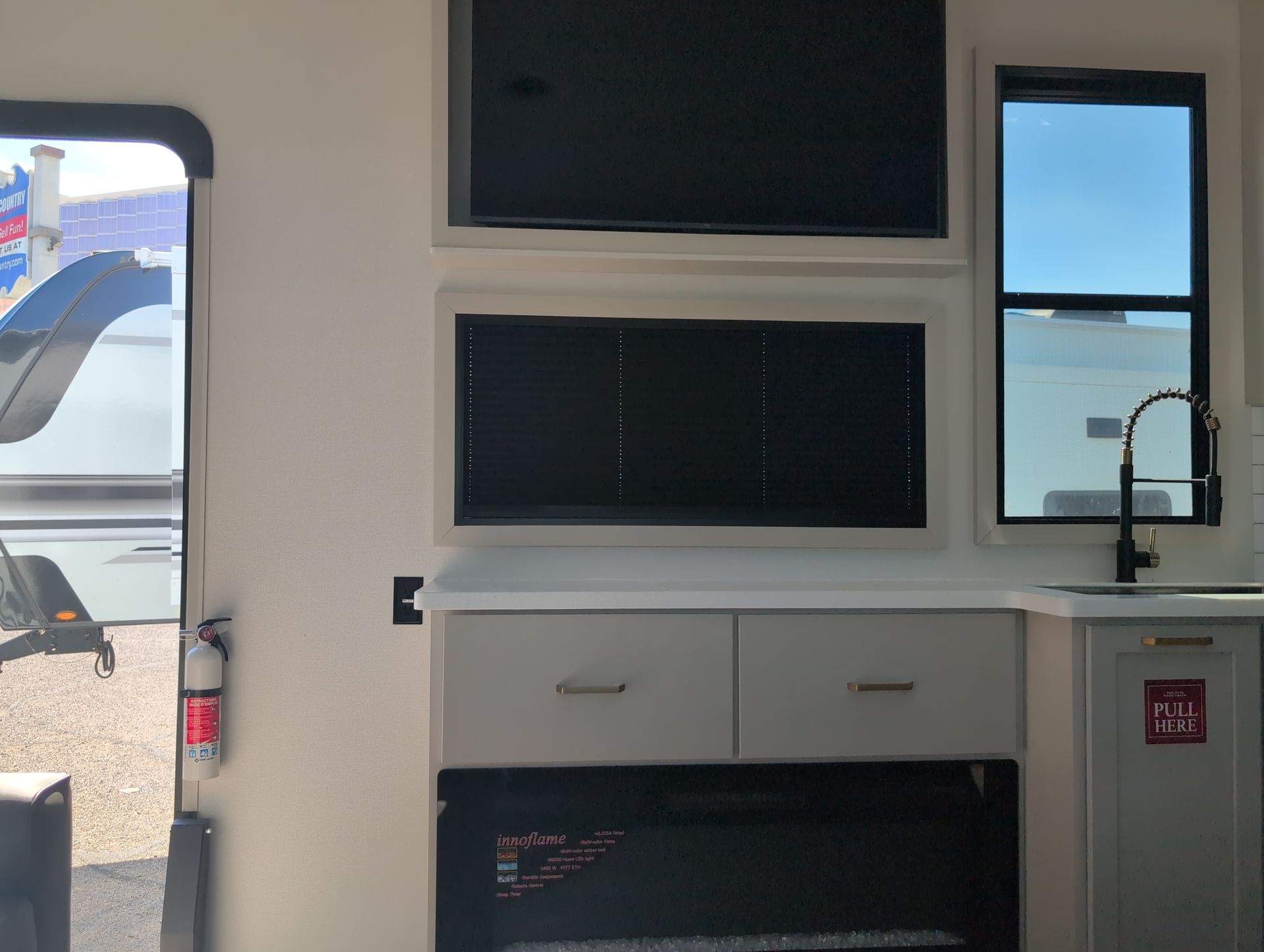 2027 GRAND DESIGN Momentum G-Class 363G - Image 10