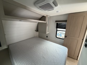 2027 JAYCO JAY FLIGHT 290RLS - Image 10