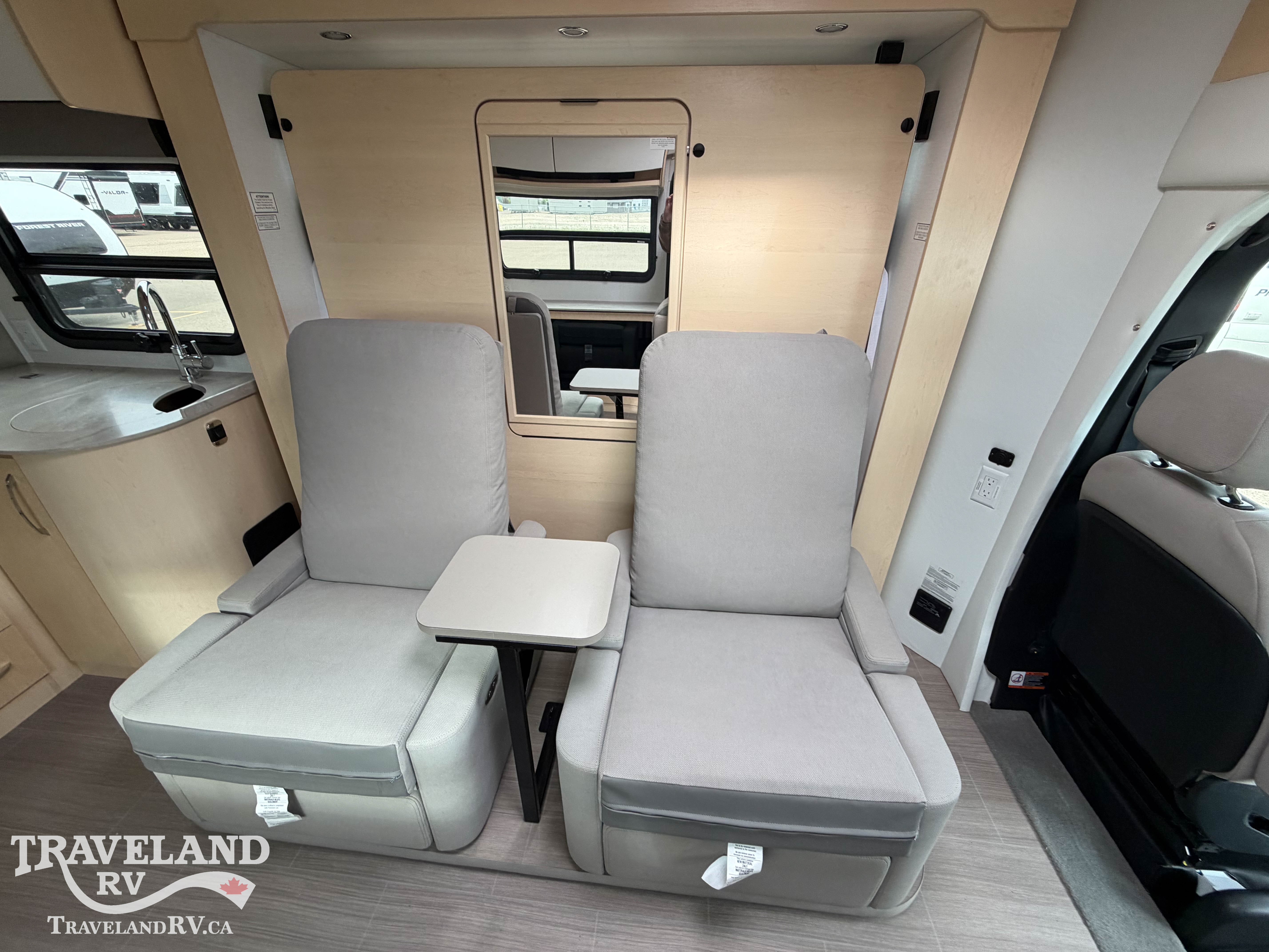 2022 Leisure Travel Unity U24MB - Image 11