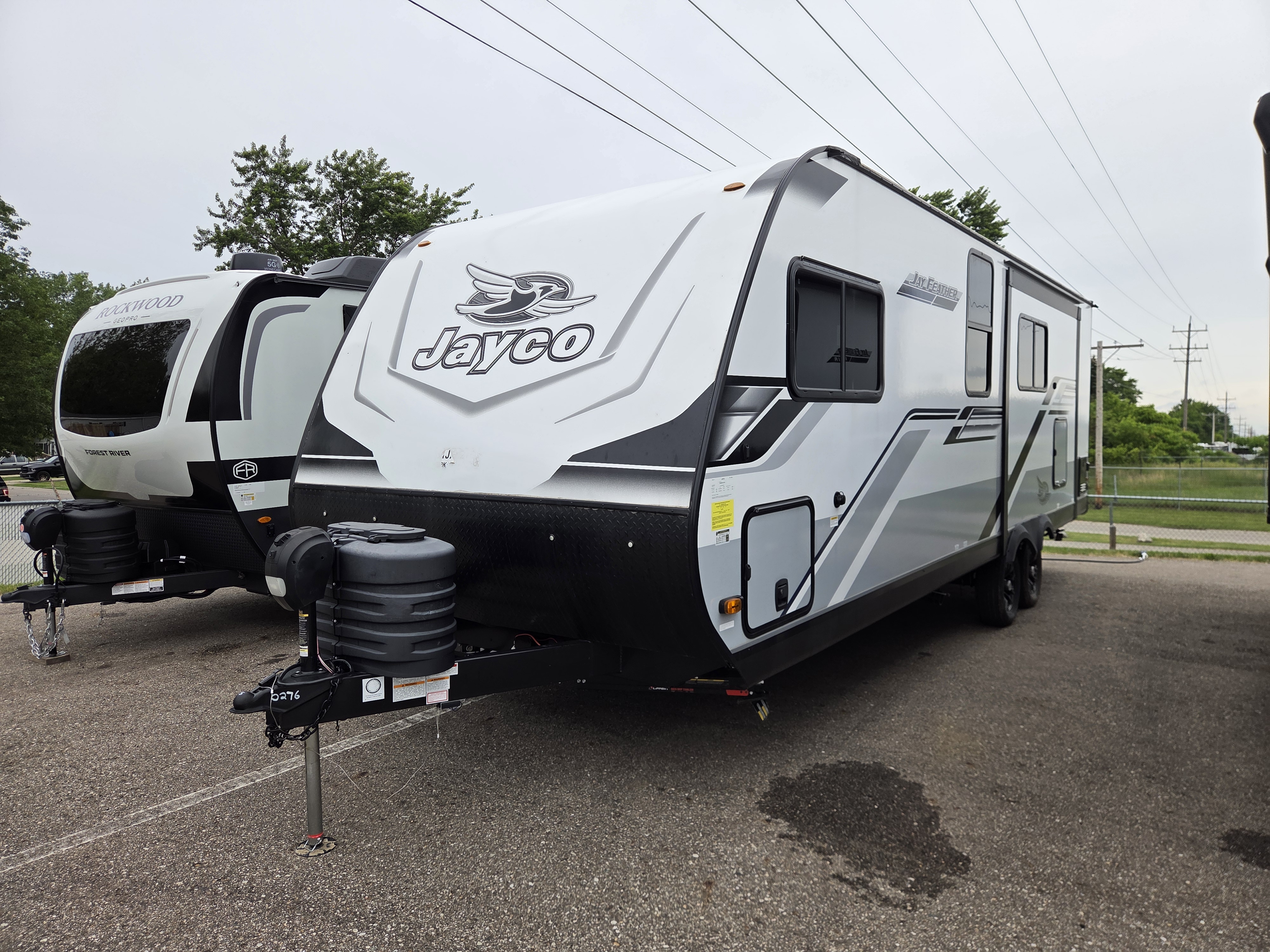 2025 Jayco Jay Feather 23RK - Image 4