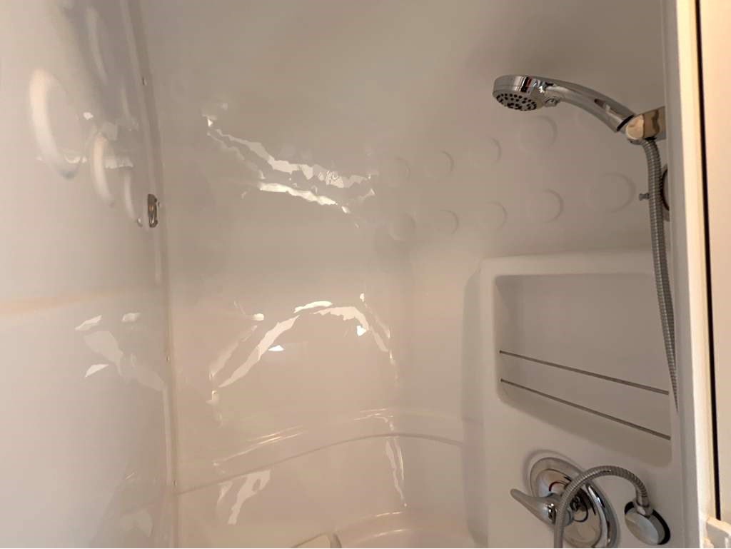 2026 AIRSTREAM CARAVEL 20FB - Image 17