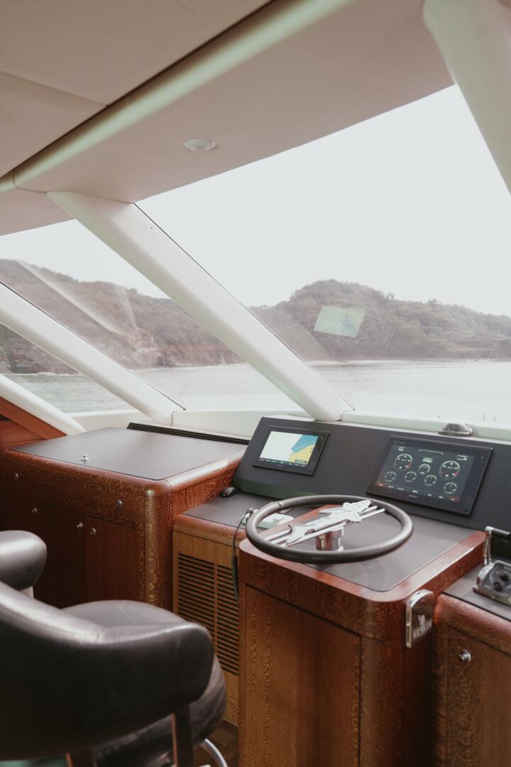 1996 Oceanfast 87 Enclosed Bridge Sportfish - Image 30