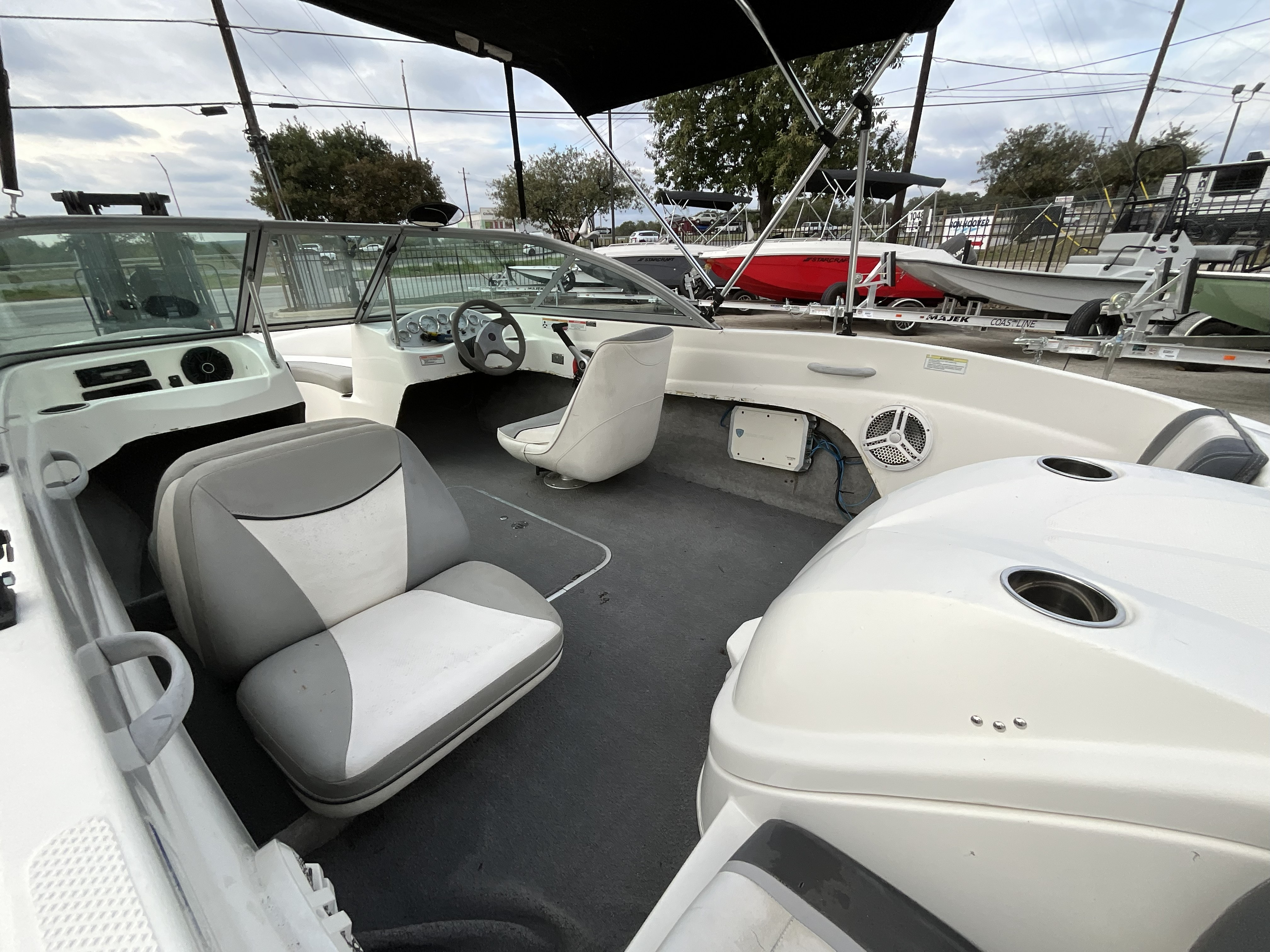 2011 BAYLINER 175BR - Image 13
