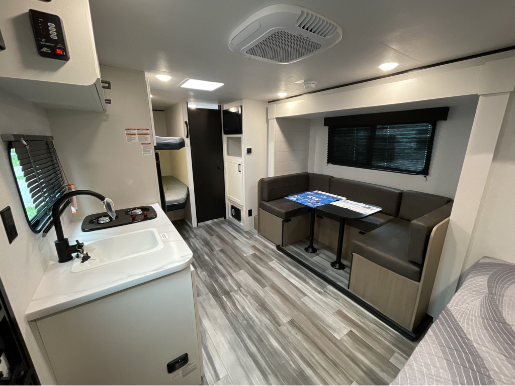 2026 Jayco Jay Flight SLX 178DBS - Image 5