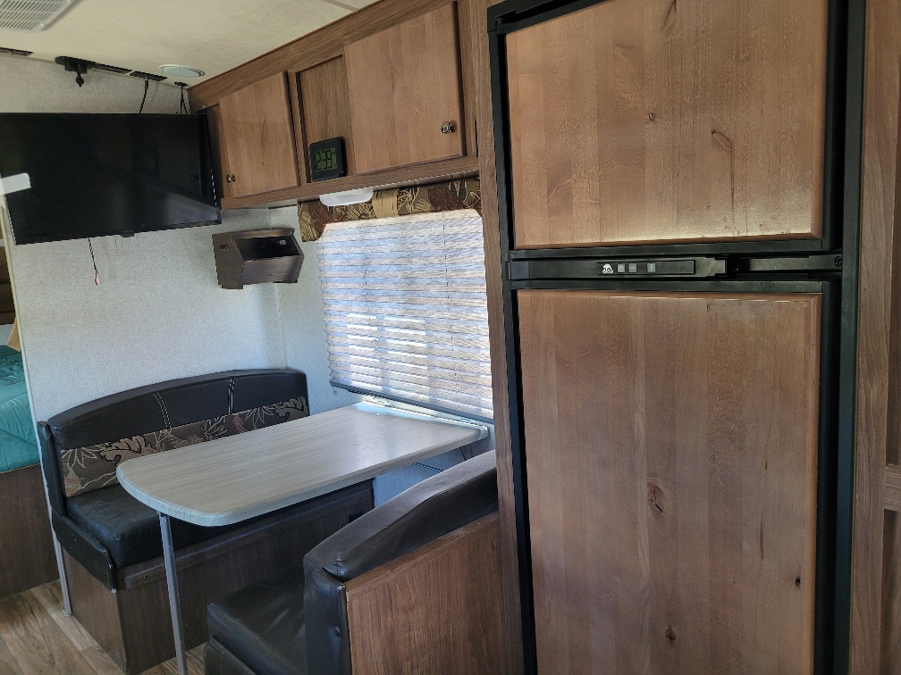 2022 Northwood Nash 24M - Image 6