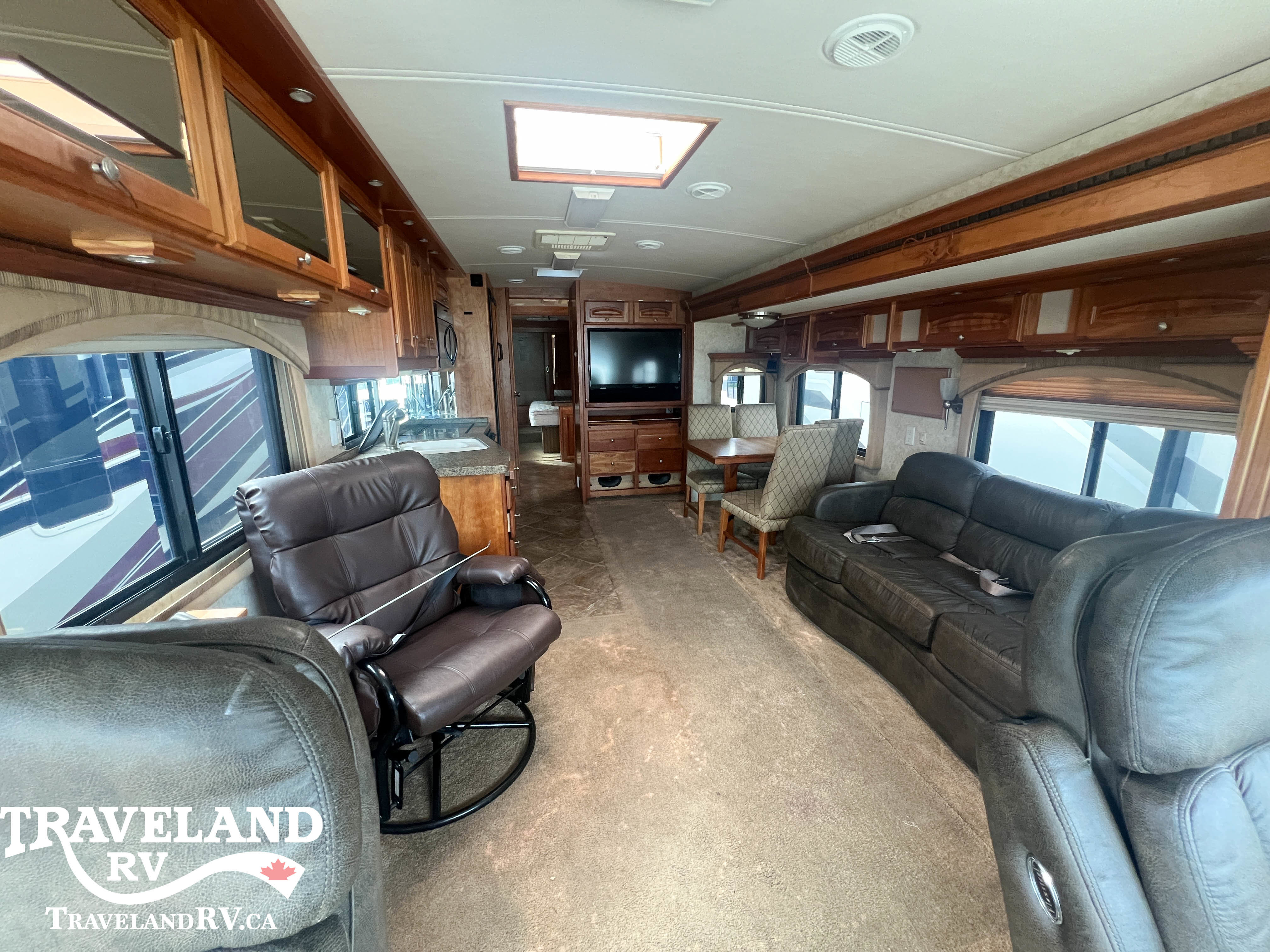 2005 TRIPLE E EMPRESS 3902FB - Image 7