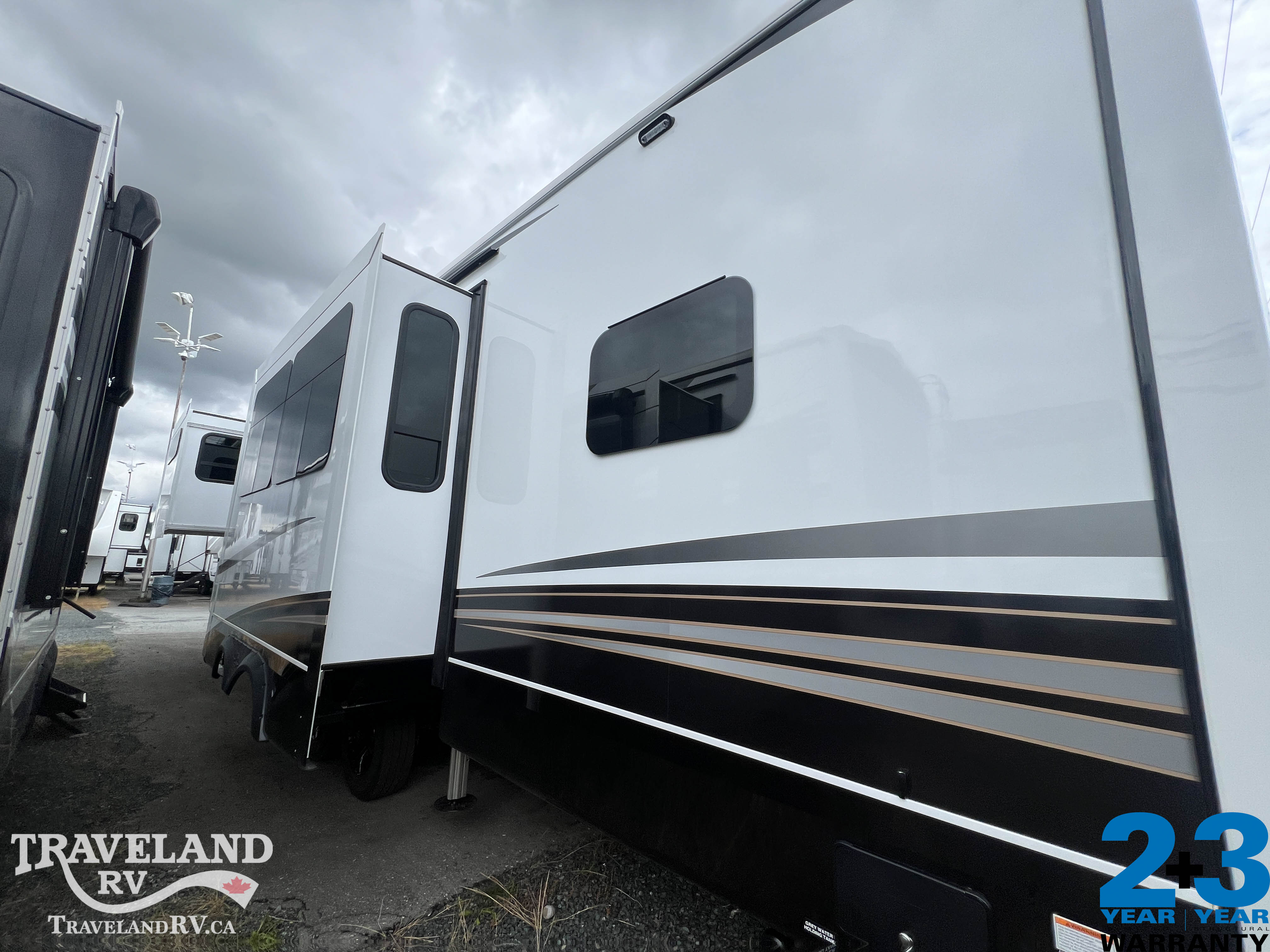 2026 Jayco Pinnacle 38FBRK - Image 7