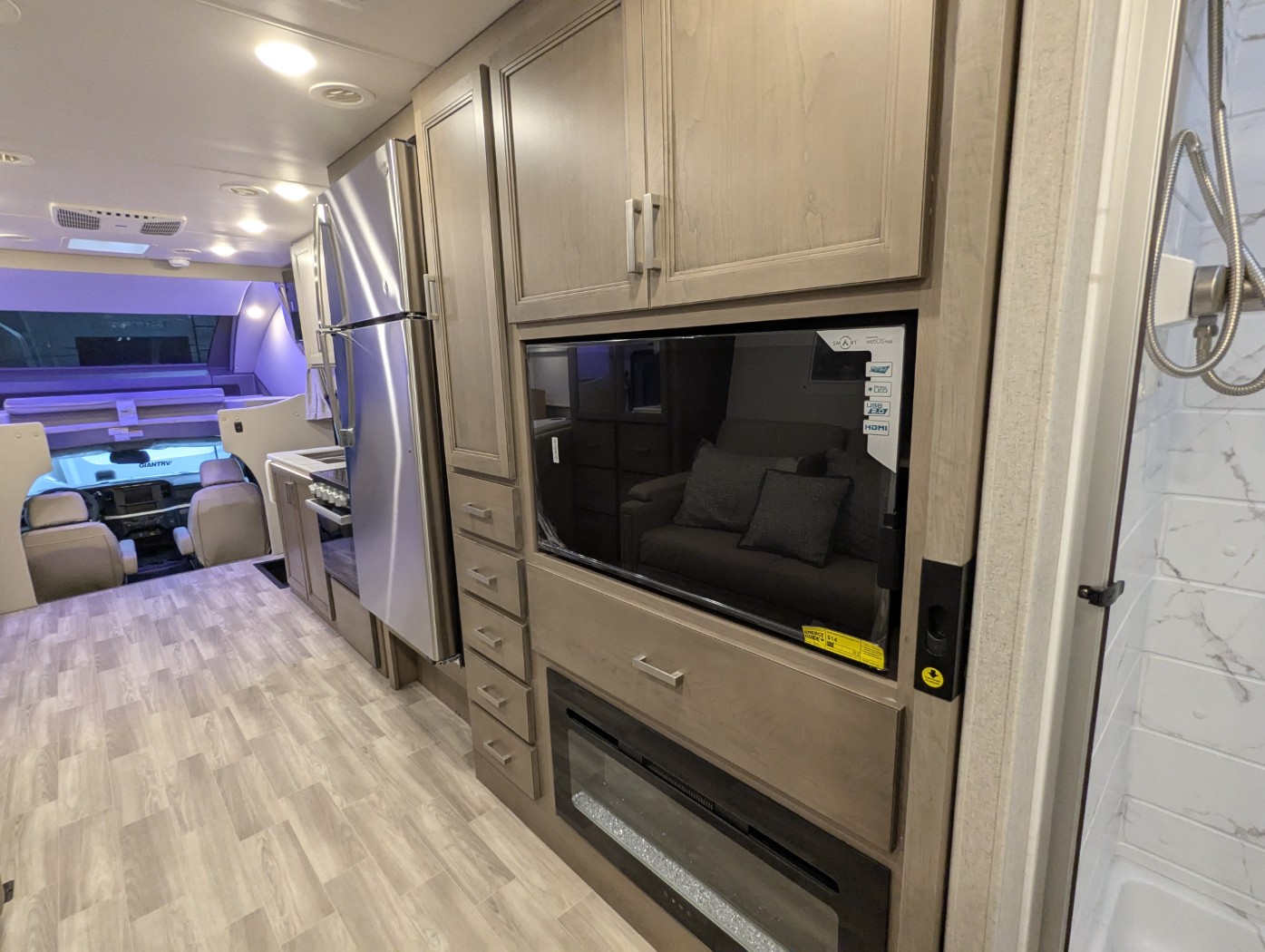 2026 Thor Motor Coach Omni Trail S29 - Image 25