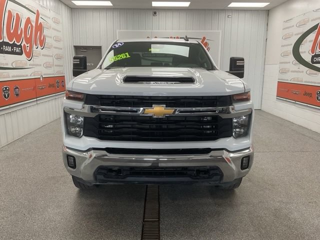 2024 Chevrolet Silverado 2500HD LT - Image 2