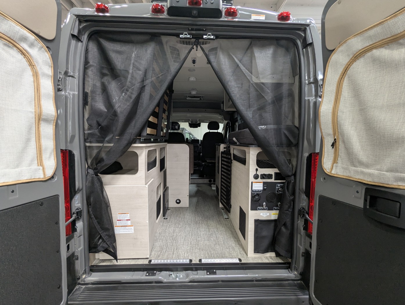 2027 Winnebago Solis Pocket 36A - Image 7