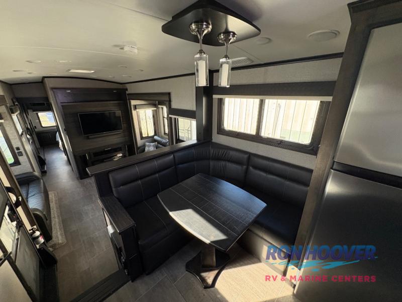 2020 JAYCO NORTHPOINT 383FKWS - Image 5