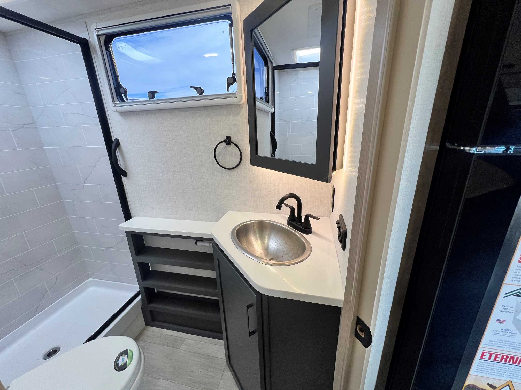 2026 Ember RV Overland Series 190MSL - Image 16