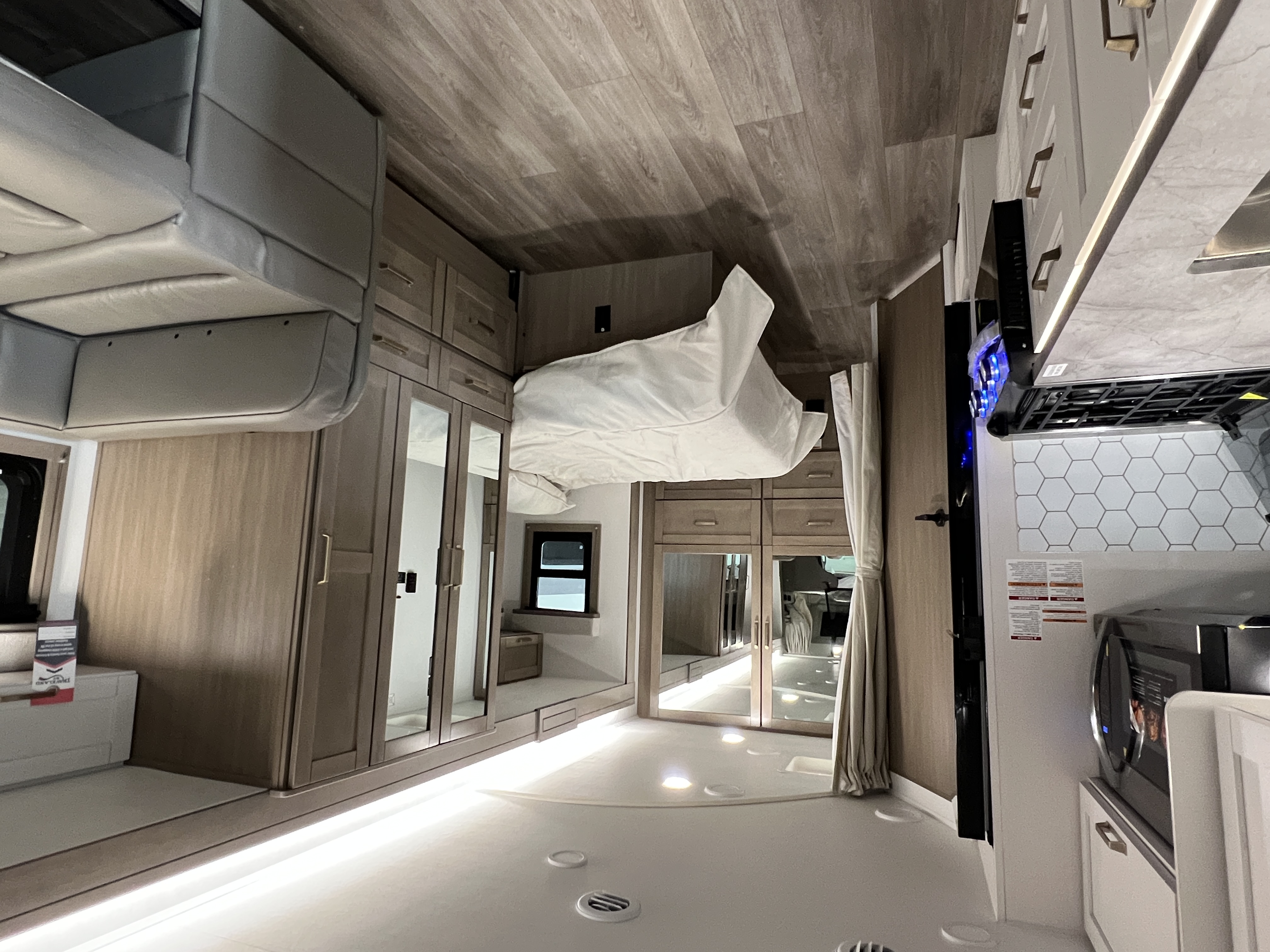 2027 Jayco Redhawk 24B - Image 3
