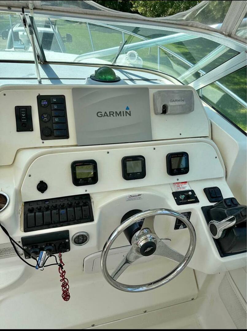 2000 Wellcraft 290 Coastal - Image 4