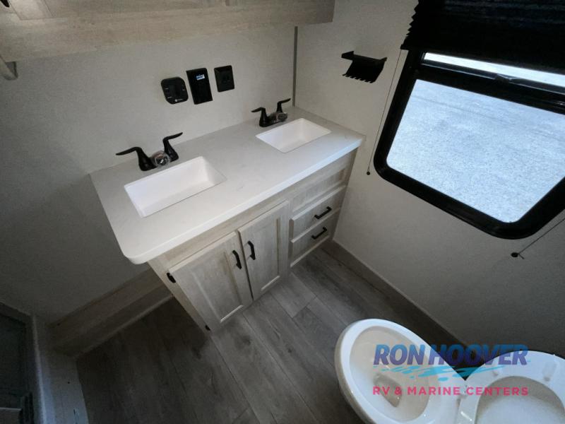 2026 COACHMEN CATALINA 44CONDO - Image 26