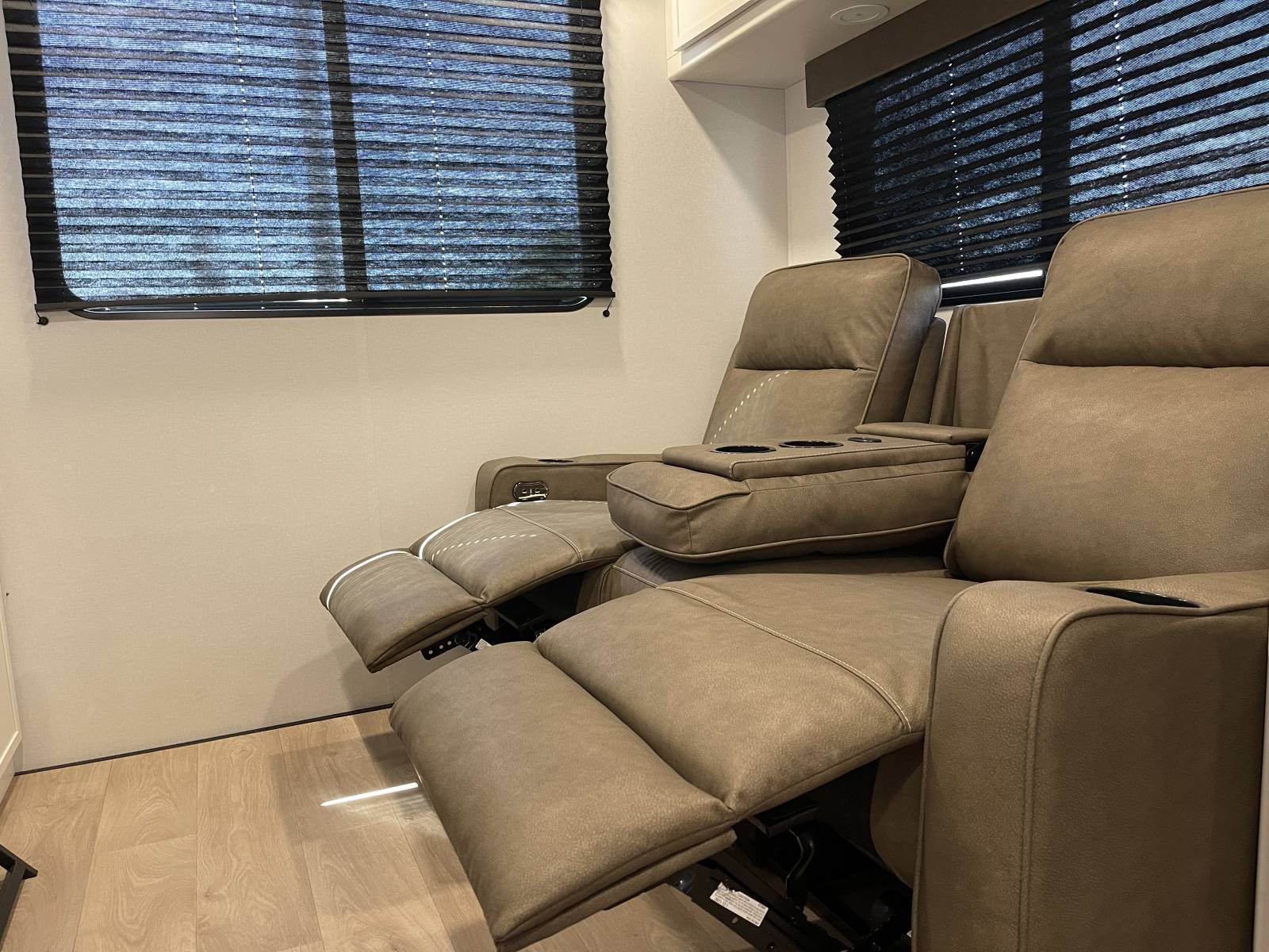 2026 Grand Design Transcend XPLOR 21RLX - Image 17