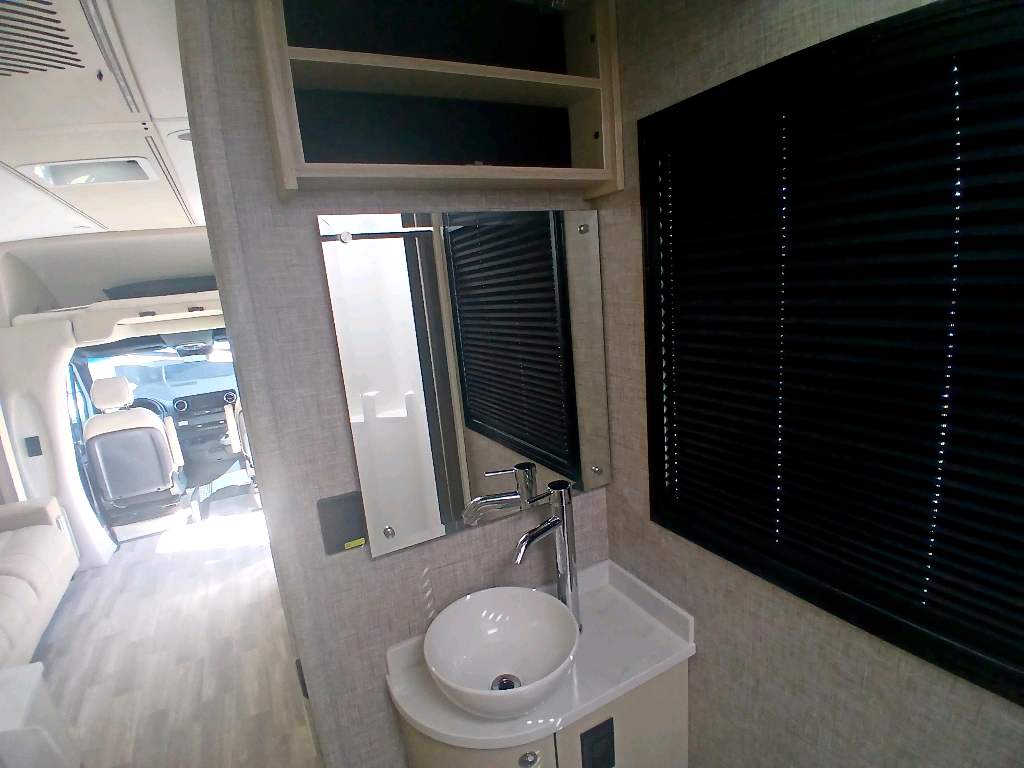 2026 TIFFIN WAYFARER 25 XPW - Image 33