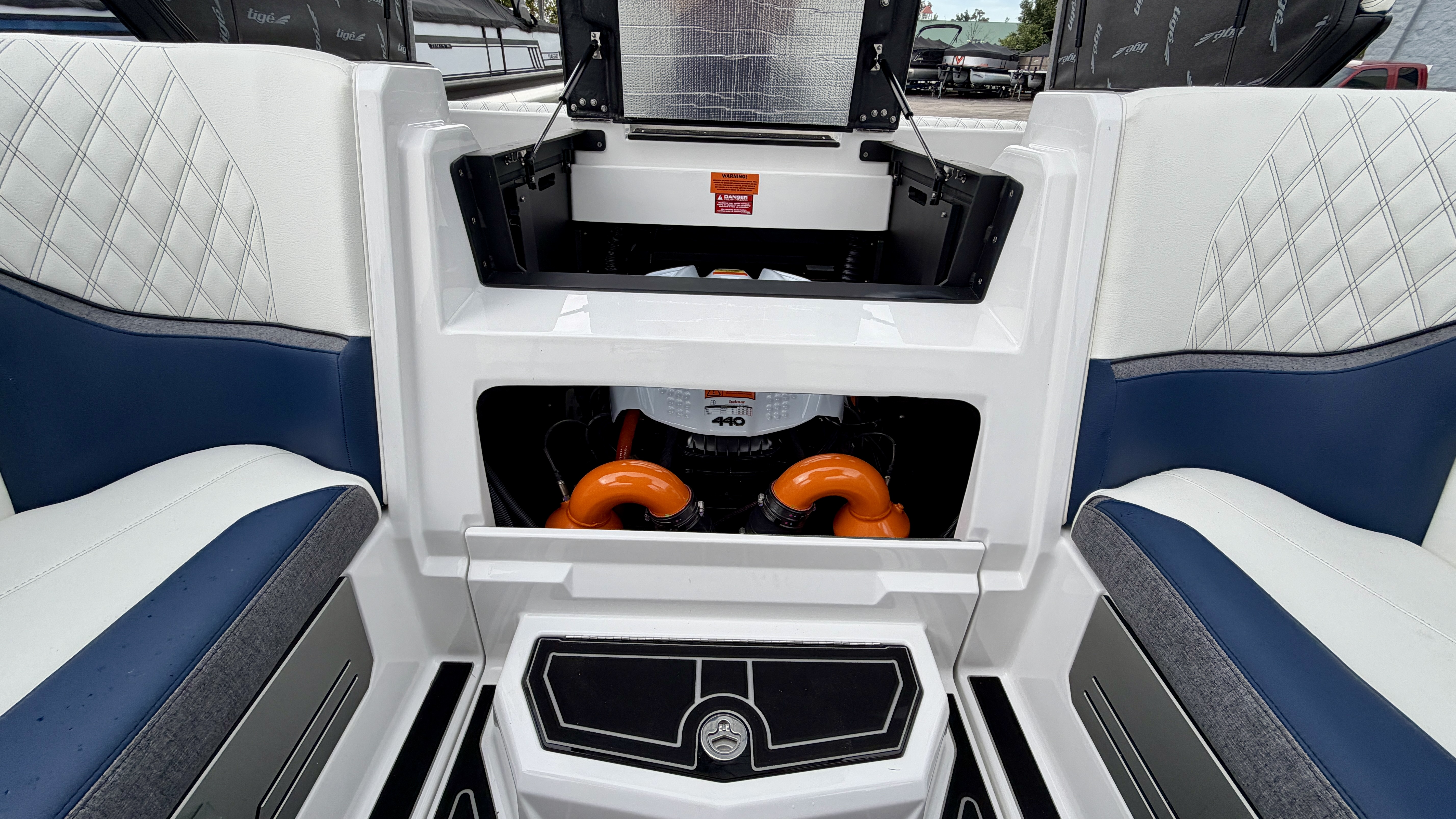 2027 Tigé  24RZX - Image 18