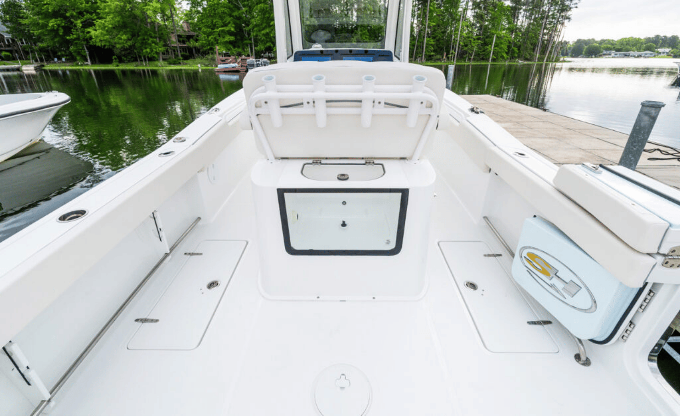 2027 Sea Hunt Gamefish 27FS - Image 3