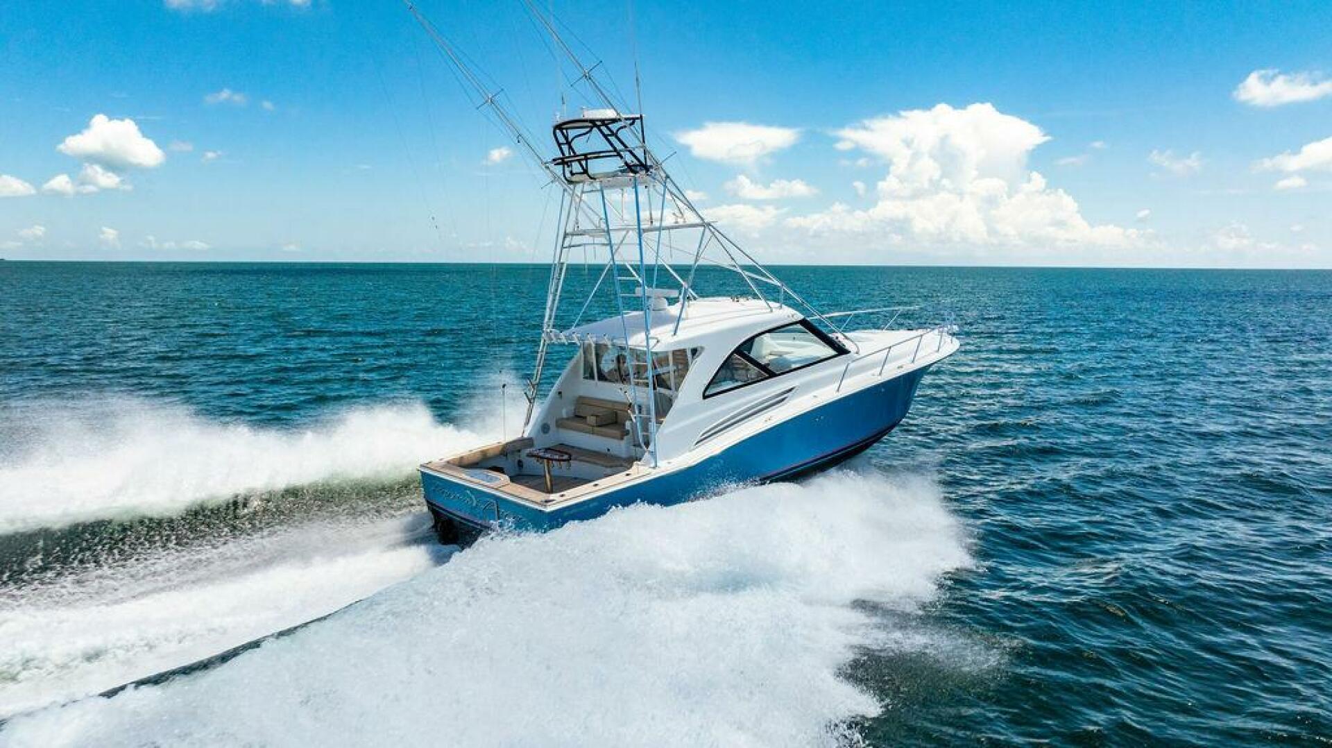 2023 Hatteras GT45X - Image 4